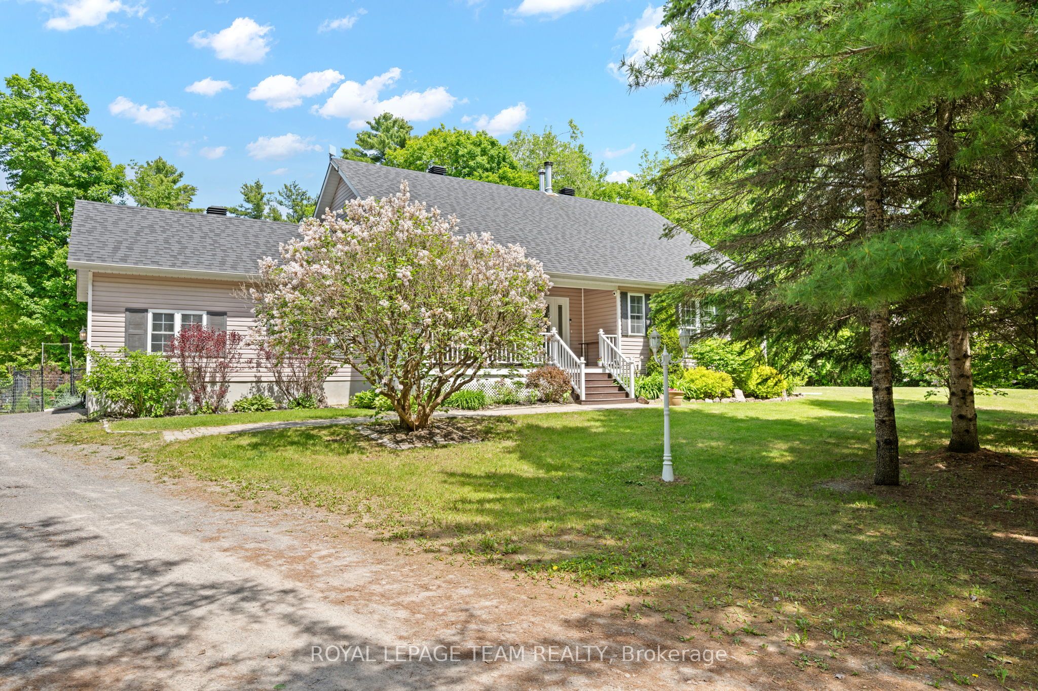 5040 Stonecrest Road, Constance Bay - Dunrobin - Kilmaurs - Woodlawn, ON K0A 3M0