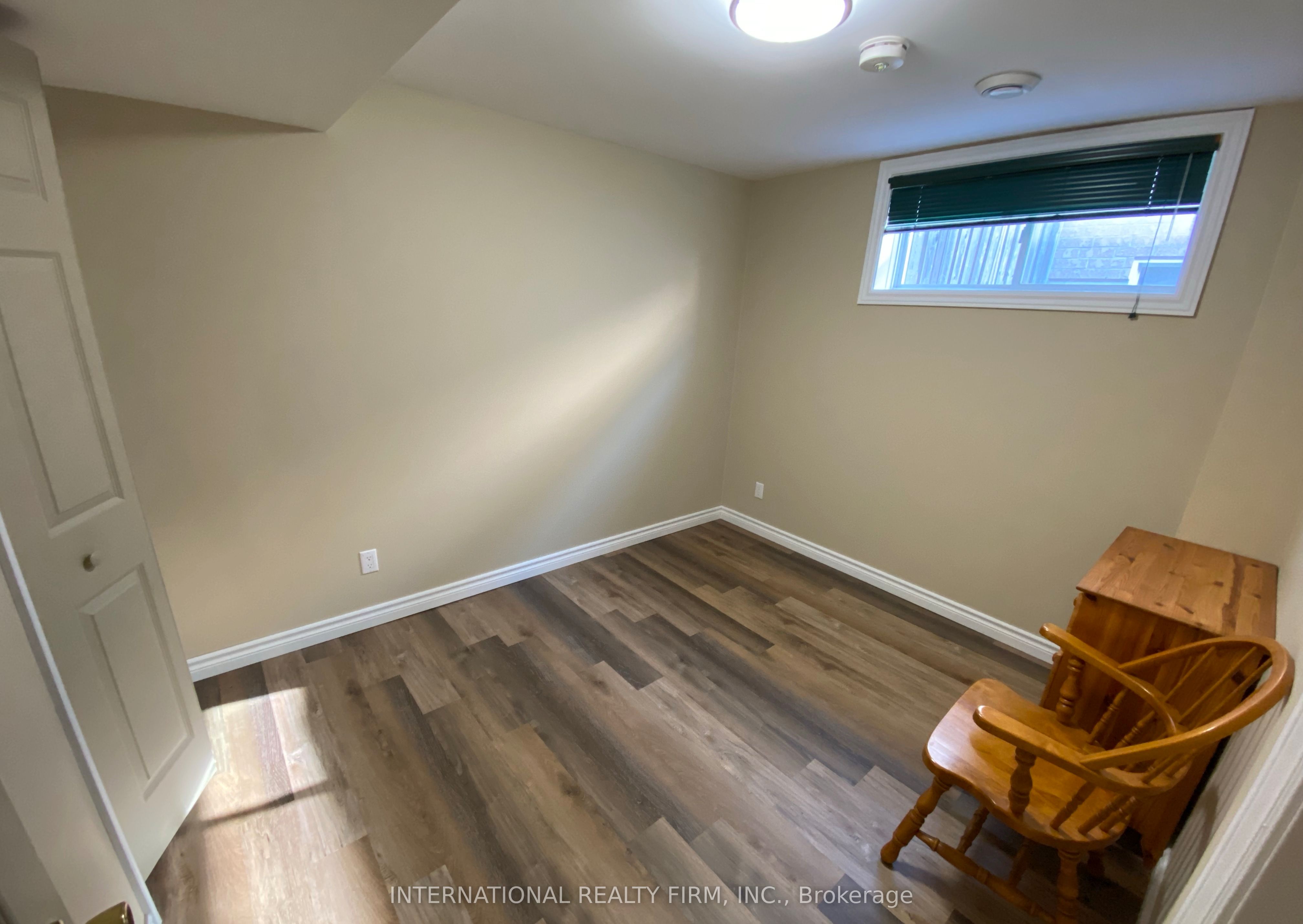 14 Mcgibbon Boulevard BSMT, Kawartha Lakes, ON K9V 6G3 photo 5