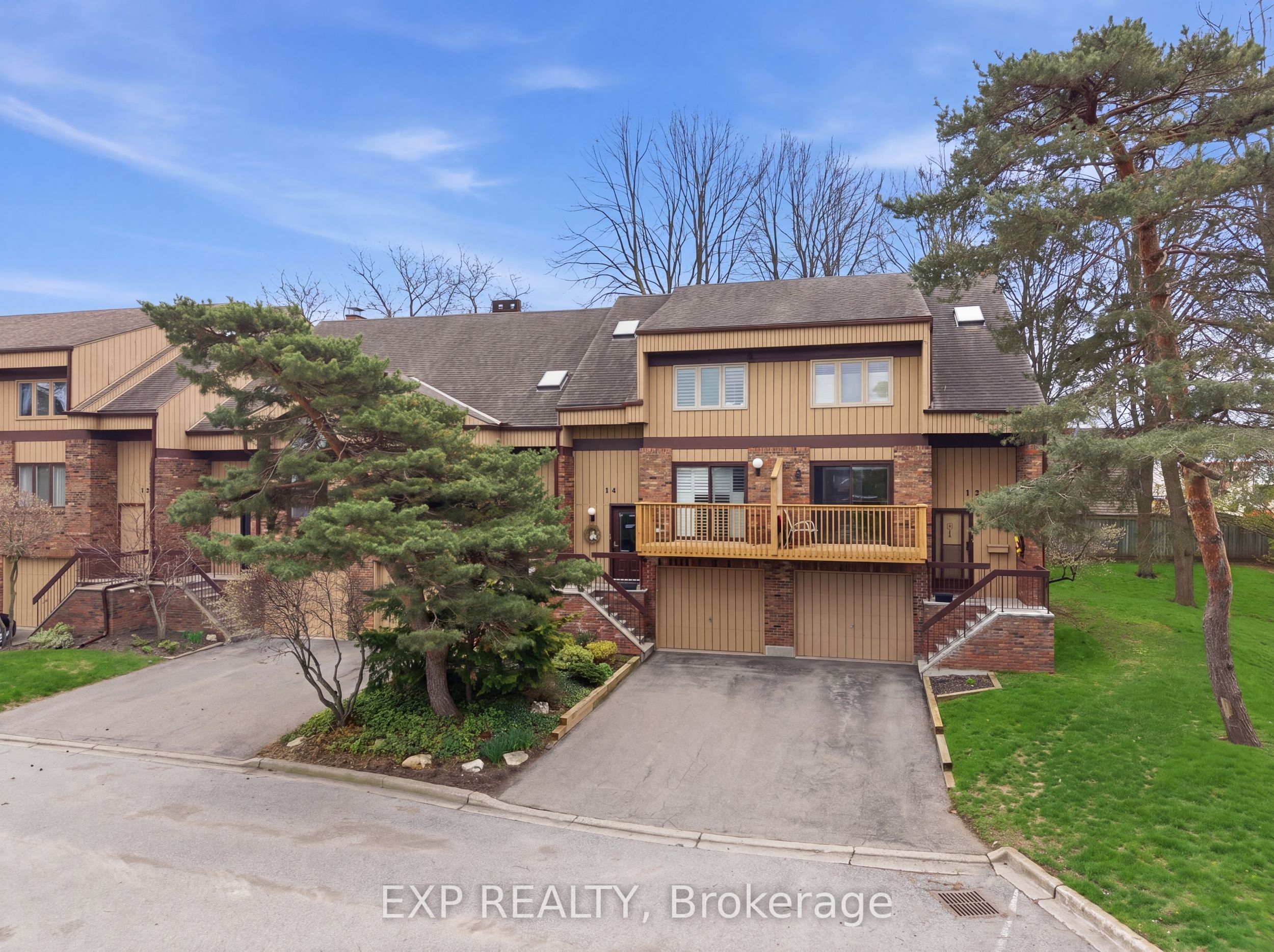 178 Scott Street 14, St. Catharines, ON L2N 6Y5