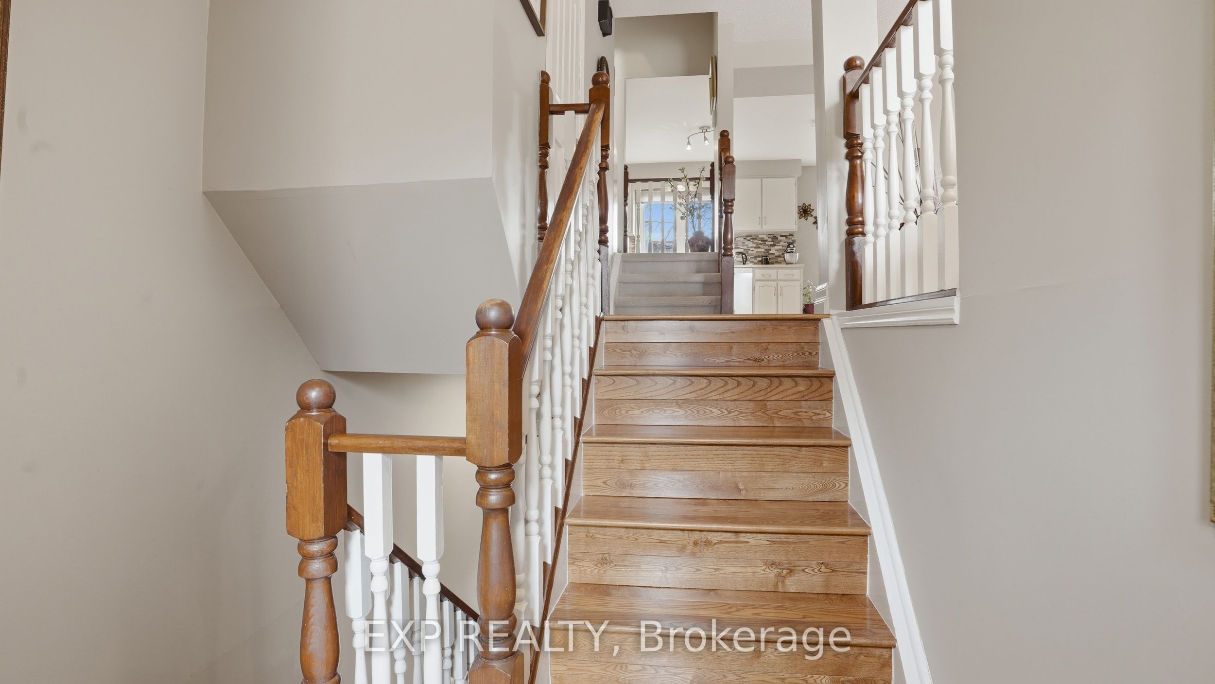 178 Scott Street 14, St. Catharines, ON L2N 6Y5 photo 3