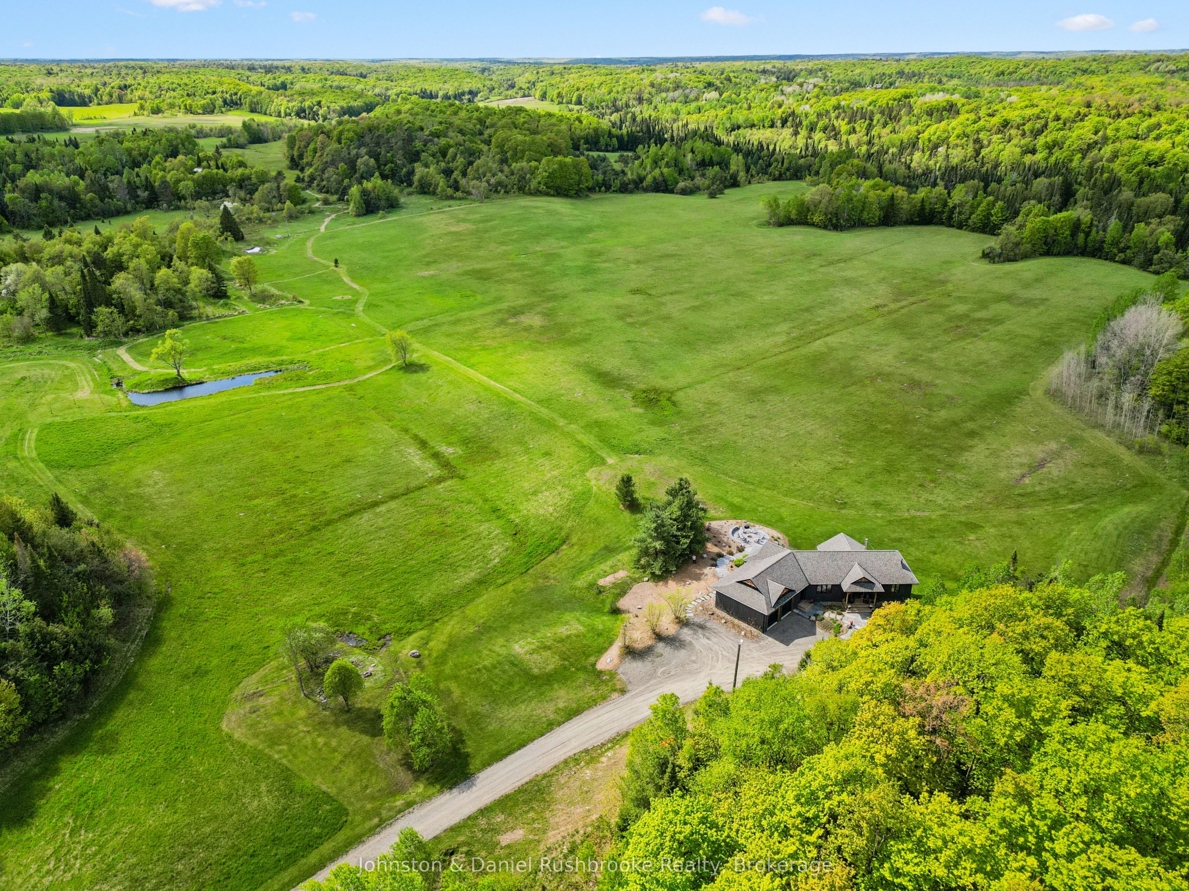 1280 Beatrice Townline Road, Muskoka Lakes, ON P1L 1X4 photo 2
