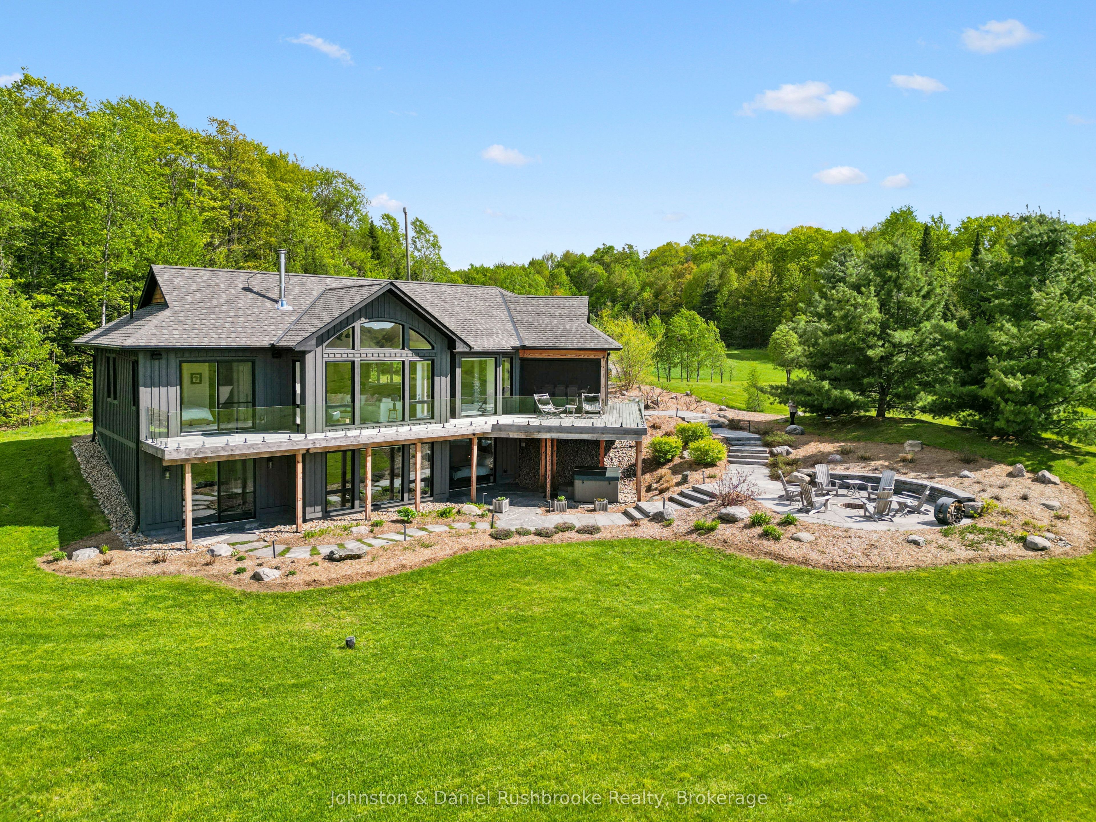 1280 Beatrice Townline Road, Muskoka Lakes, ON P1L 1X4 photo 3
