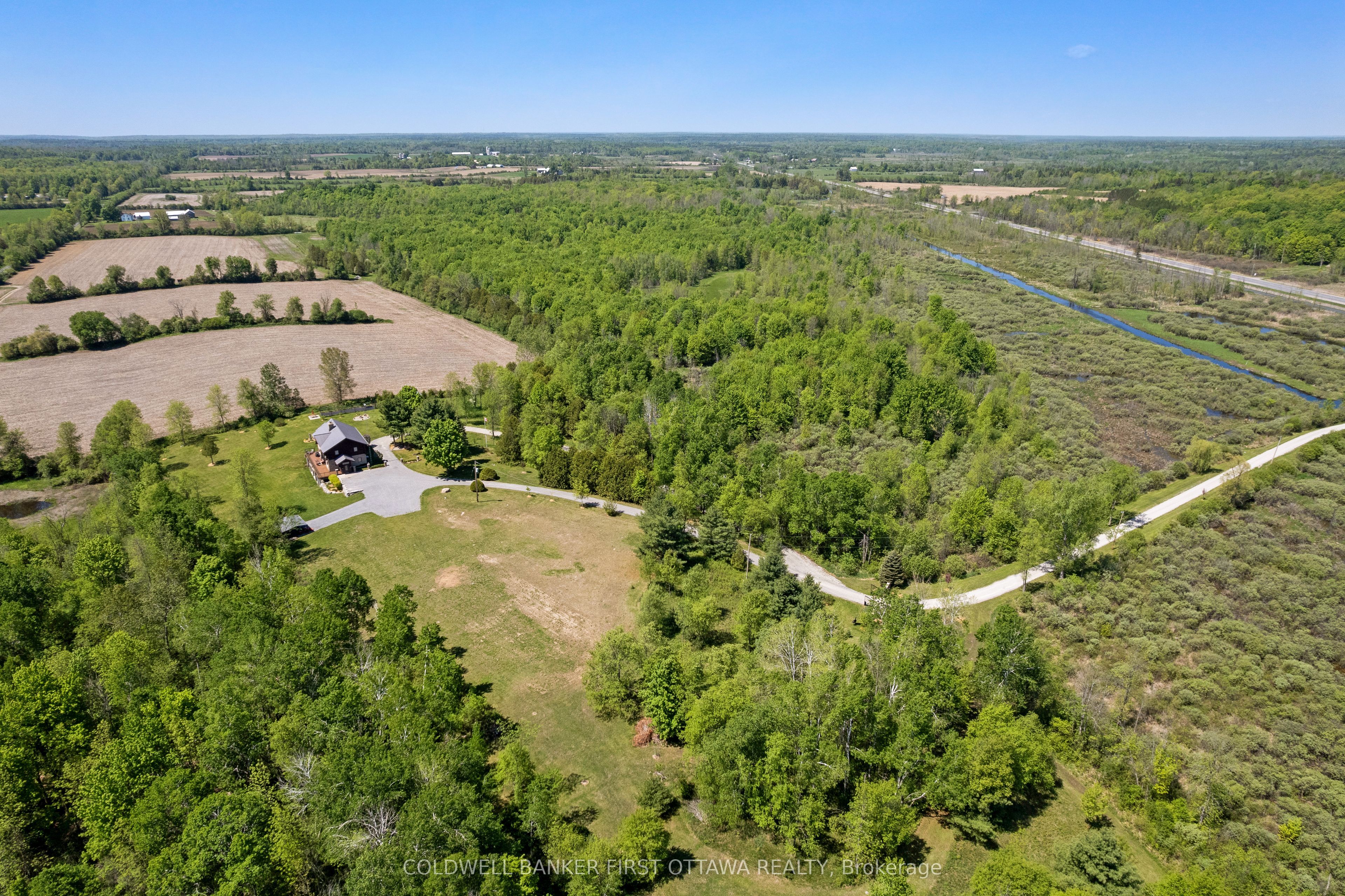 19067 Highway 7, Tay Valley, ON K7H 3C6 photo 3