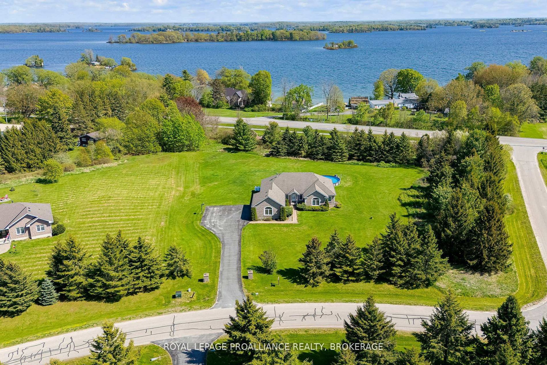 61 Conner Drive, Gananoque, ON K7G 2V4 photo 4