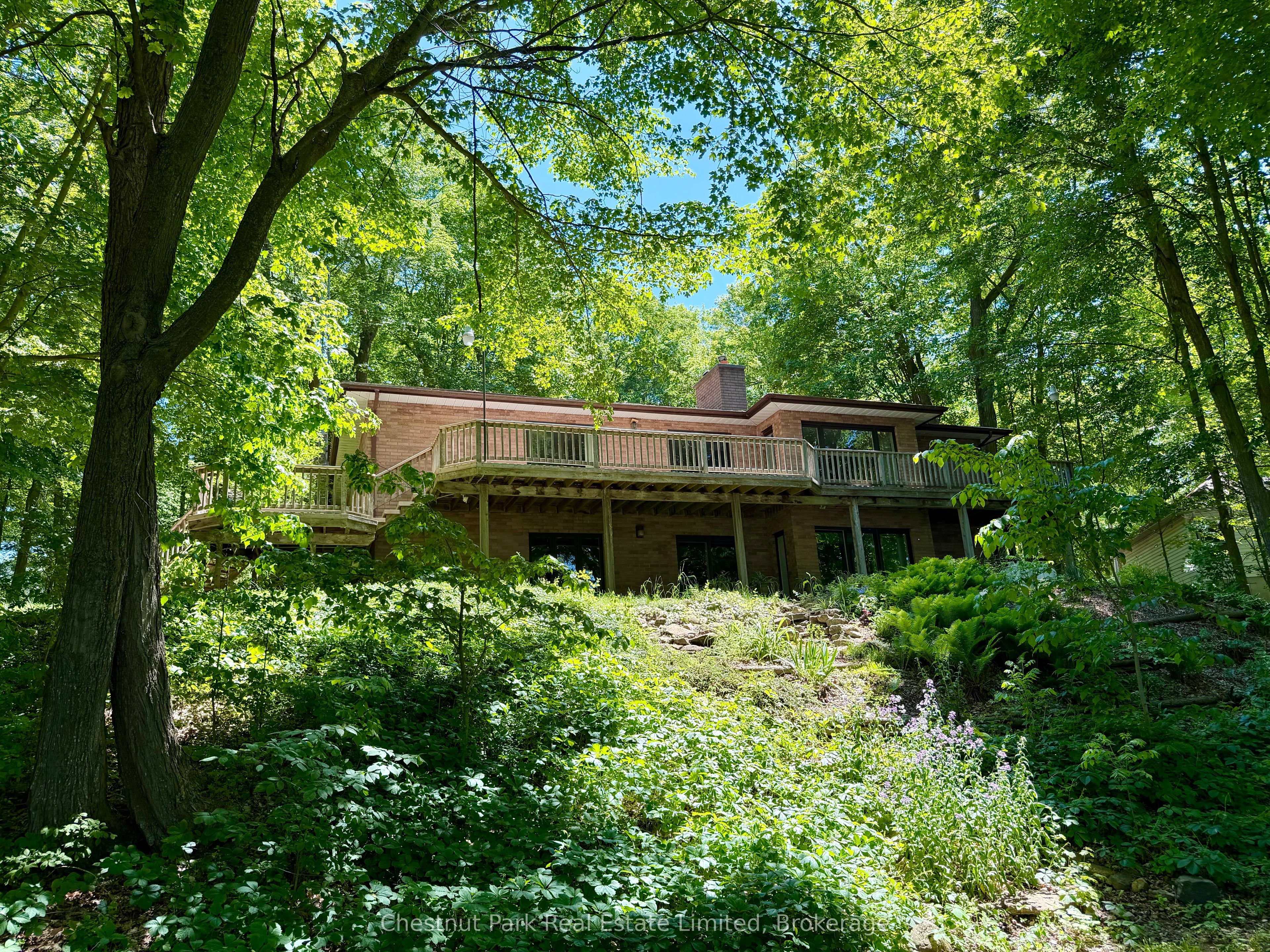 12154 Loyalist Parkway, Prince Edward County, ON K0K 2T0 photo 4