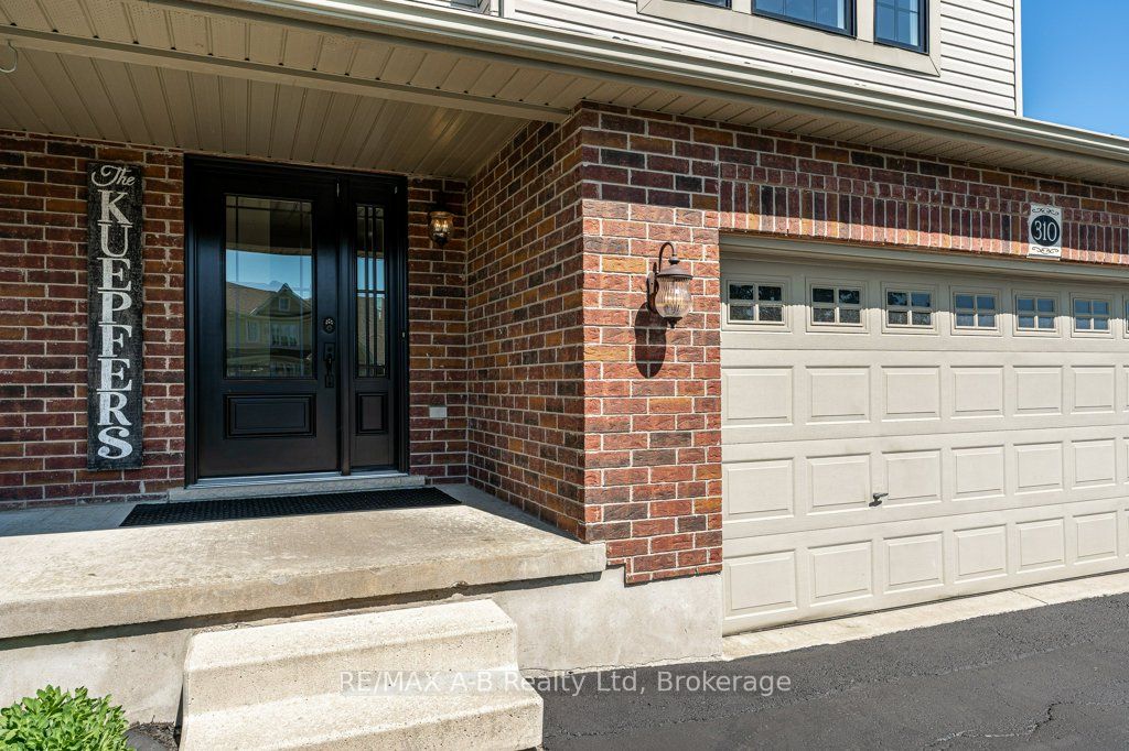 310 Wettlaufer Street, East Zorra-Tavistock, ON N0B 2R0 photo 3