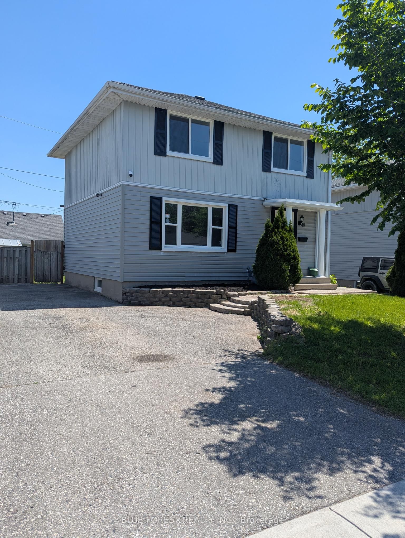 40 Wistow Street, London East, ON N5Y 1E1 photo 2