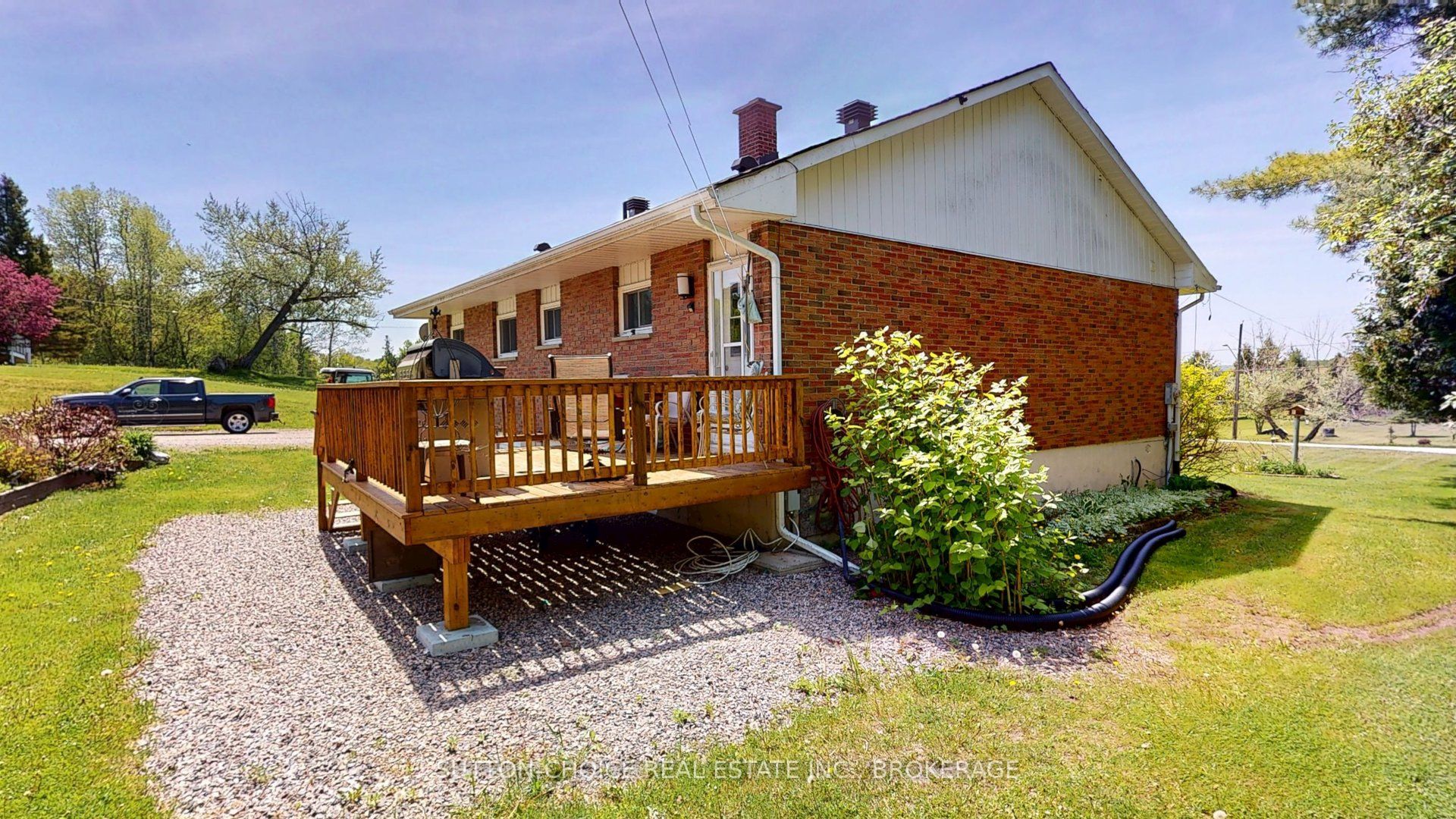 222 Yonge Street, Bonfield, ON P0H 1E0 photo 2
