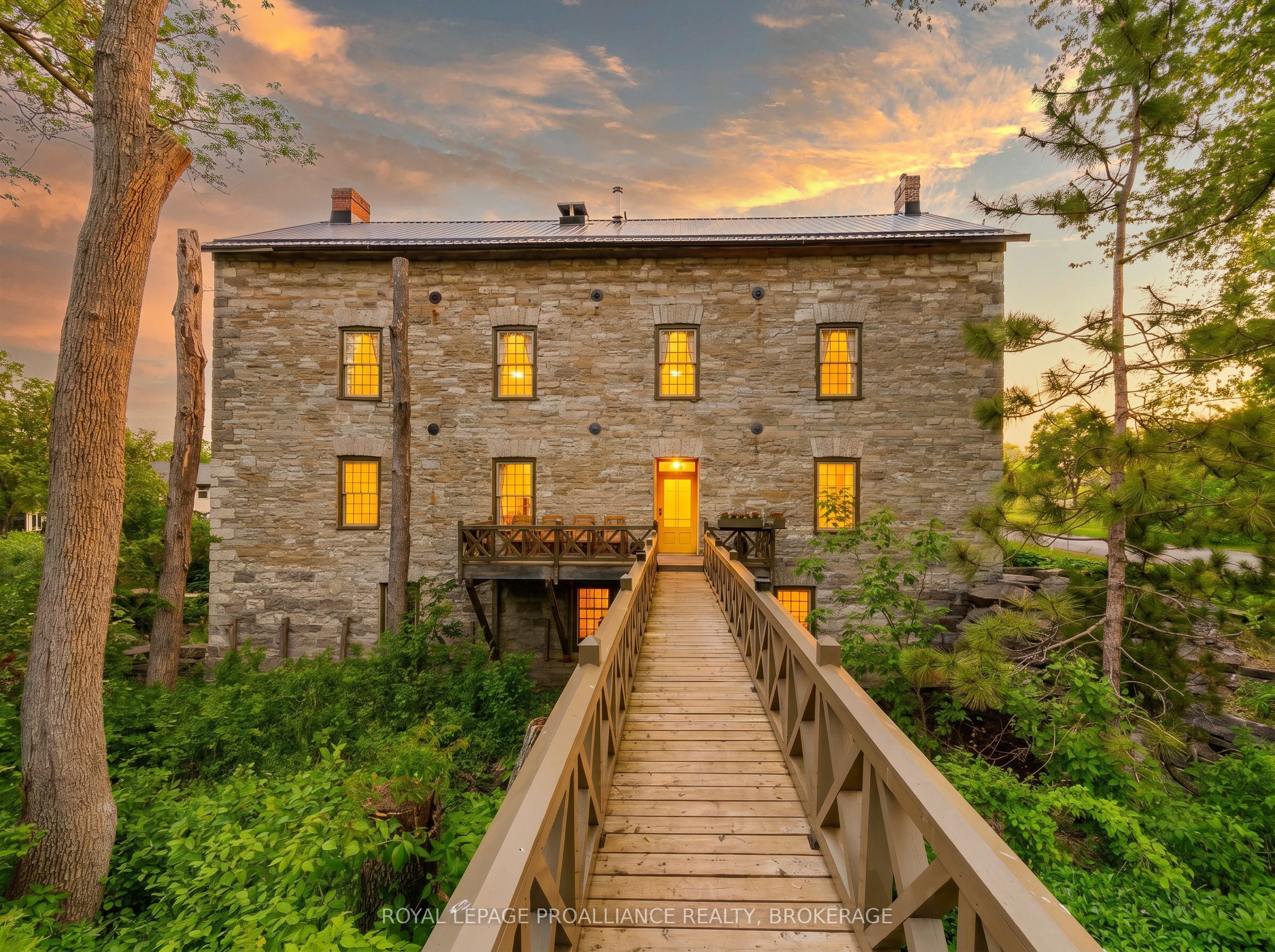 28 Front Street, Stone Mills, ON K0K 2S0 photo 2