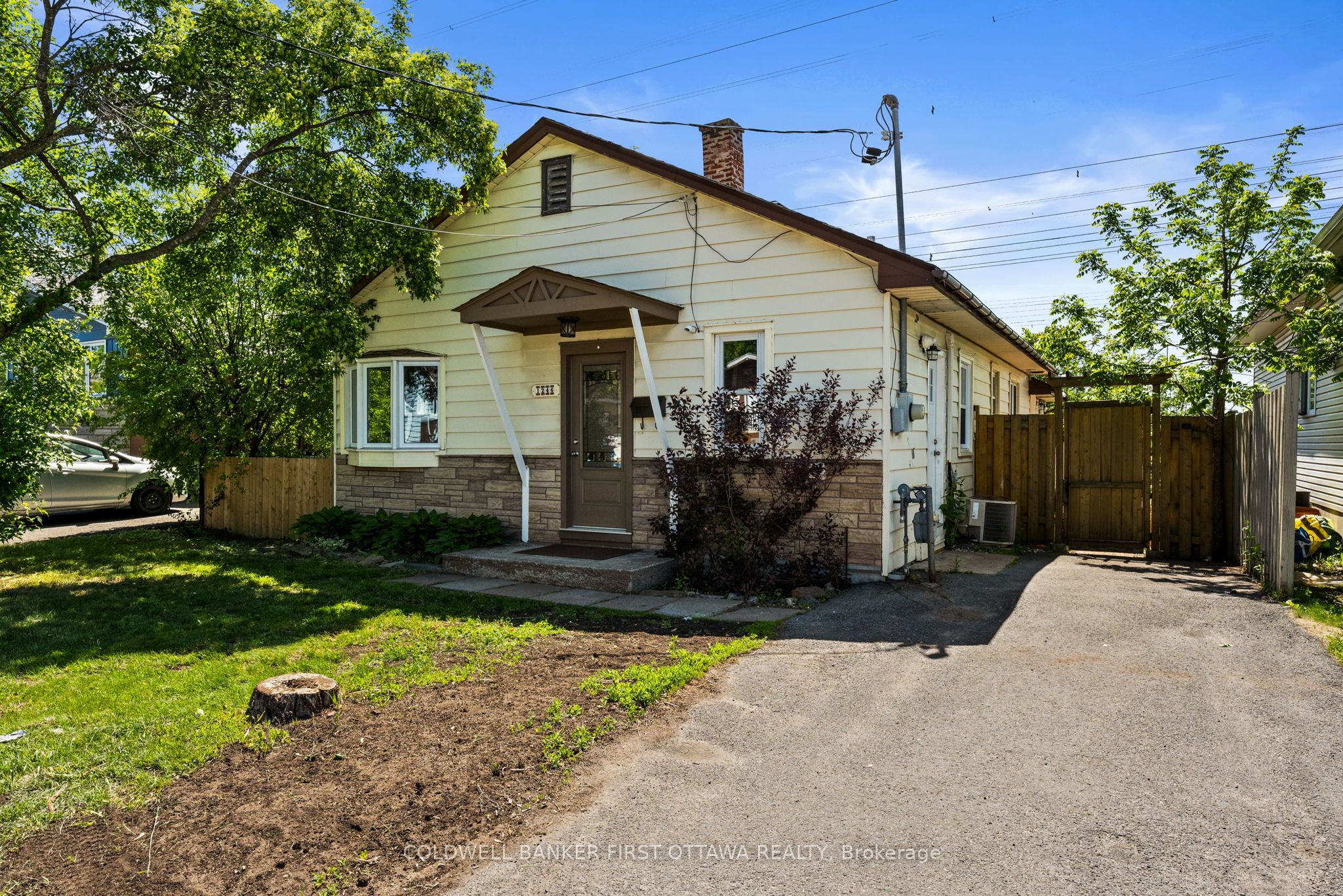 1246 Kitchener Avenue, Hunt Club - South Keys and Area, ON K1V 6W5 photo 2