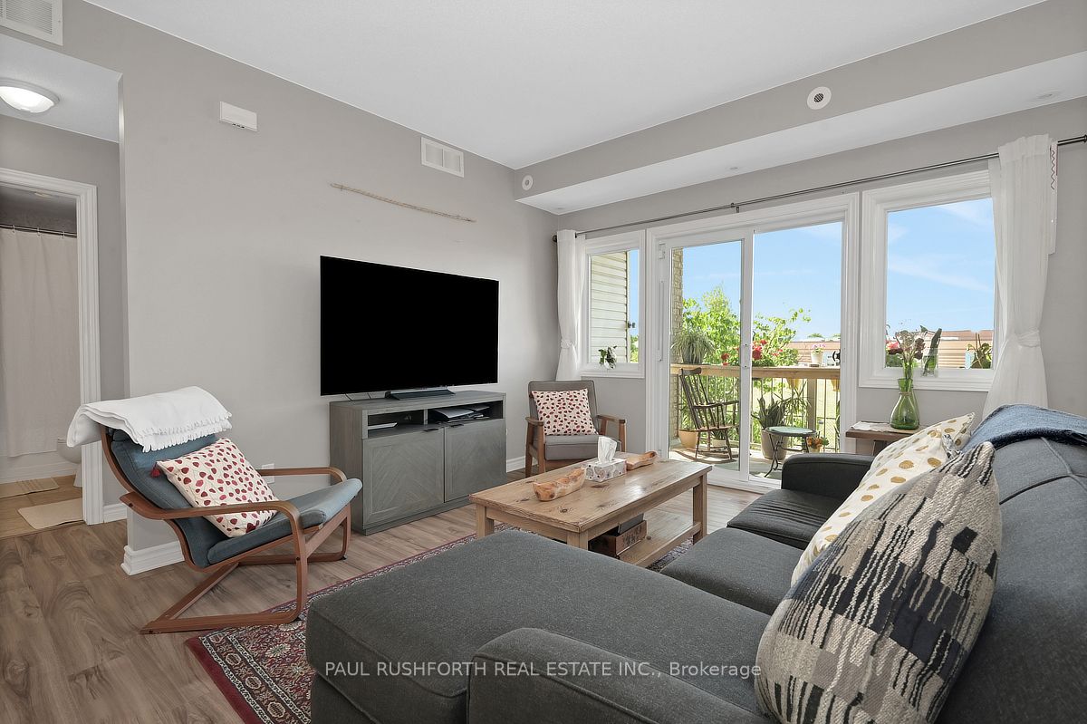 1105 Stittsville Main Street F, Stittsville - Munster - Richmond, ON K2S 0C8 photo 4