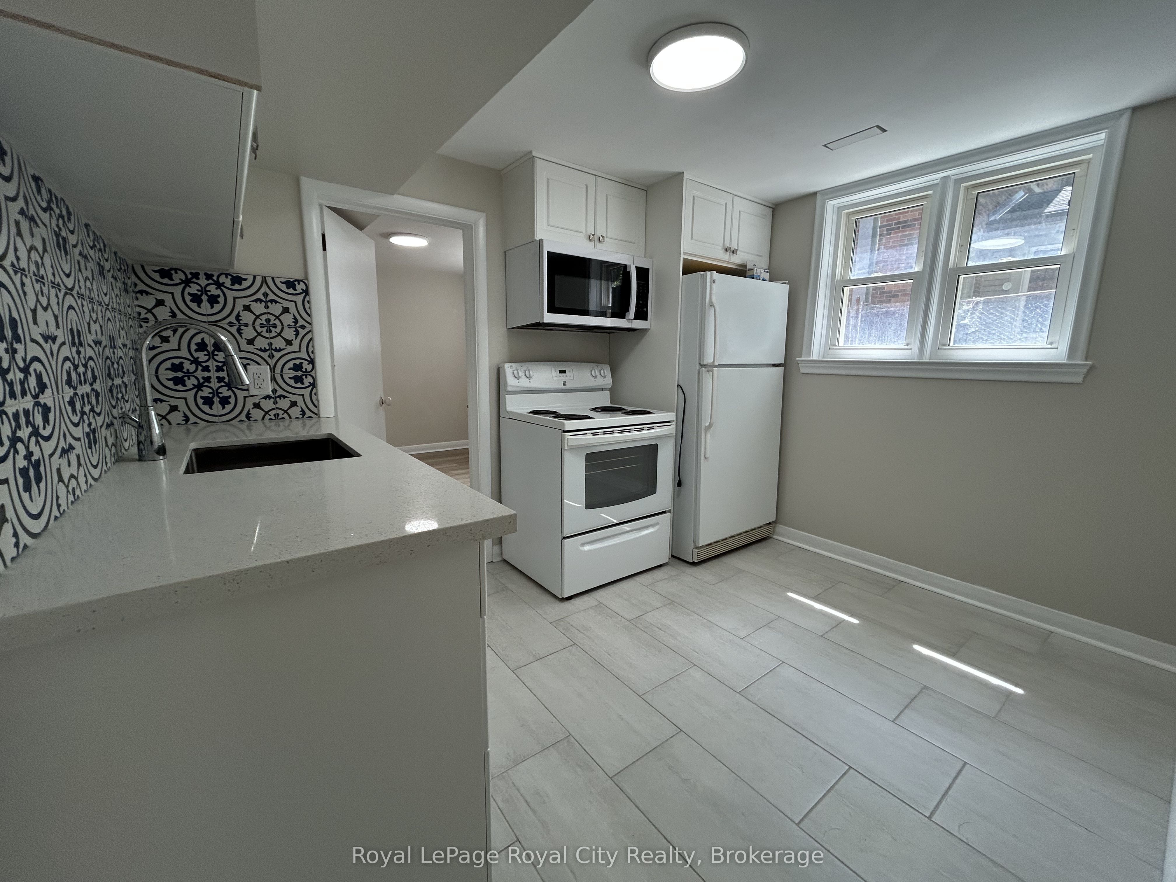 109 Northumberland Street C, Guelph, ON N1H 3B1 photo 3