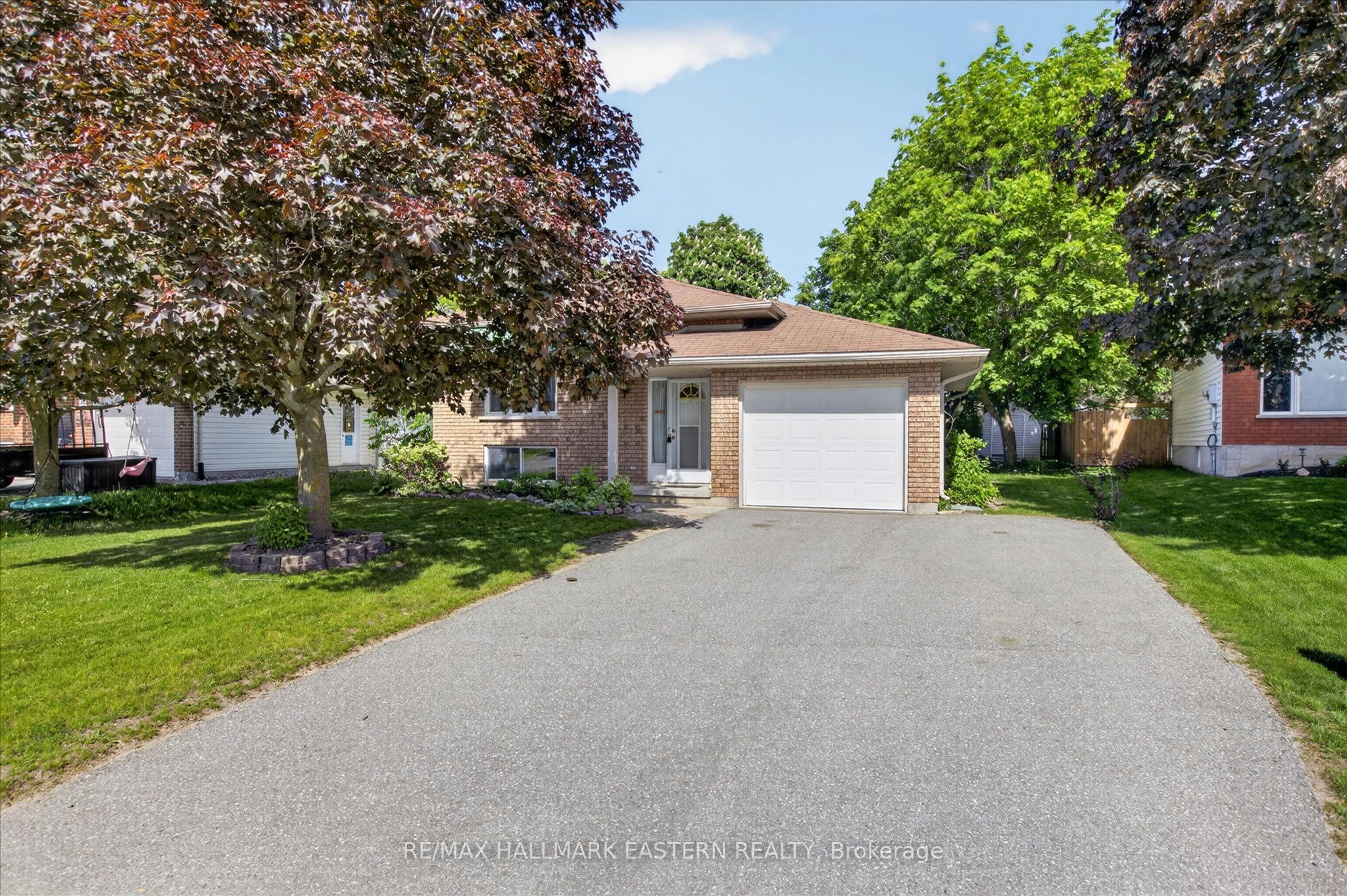 890 Chapel Road, Peterborough, ON K9H 7M3 photo 3