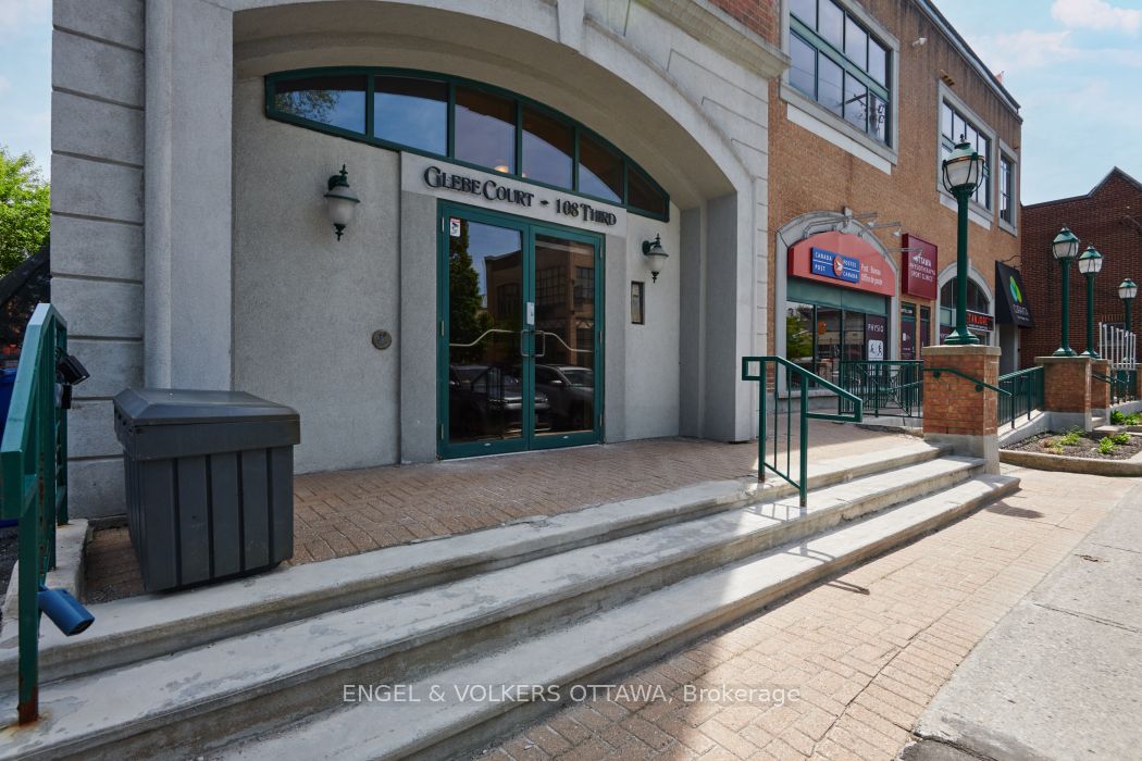 108 Third Avenue 201, Glebe - Ottawa East and Area, ON K1S 2J8 photo 2
