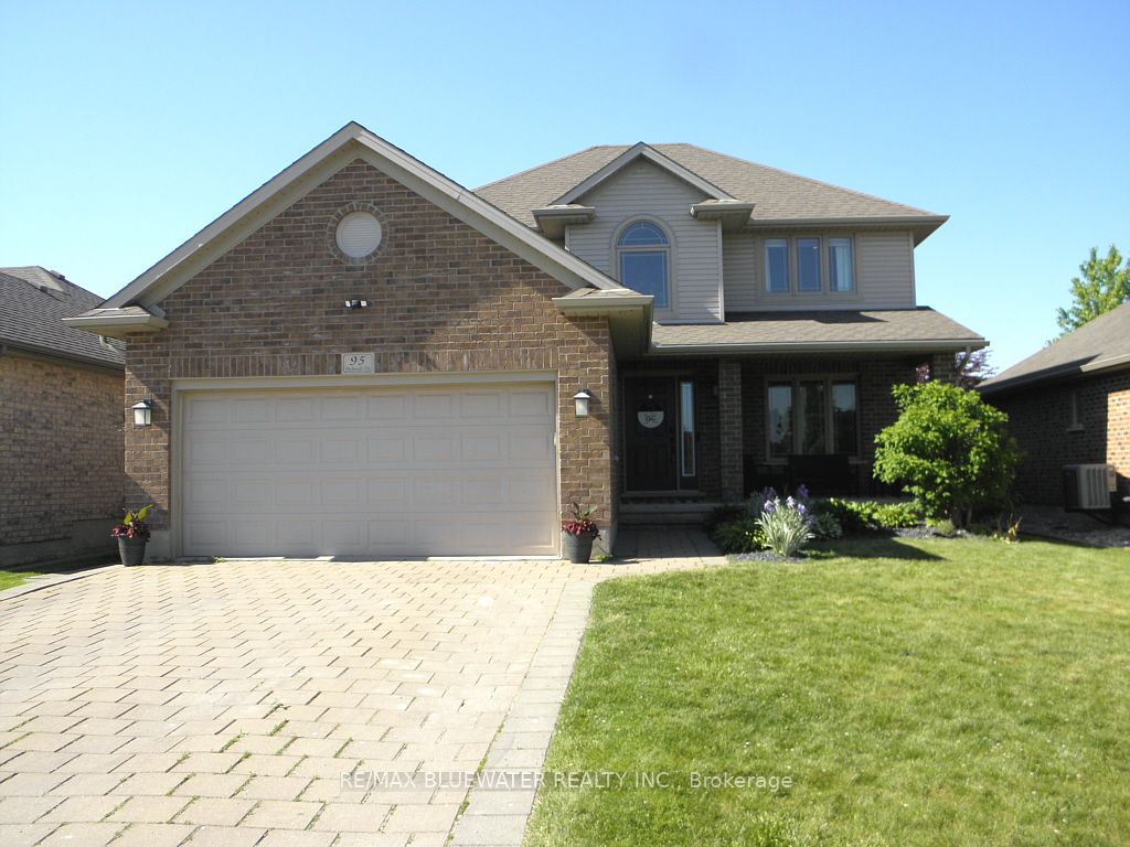 95 Deborah Drive, Strathroy-Caradoc, ON N7G 4E1 photo 2