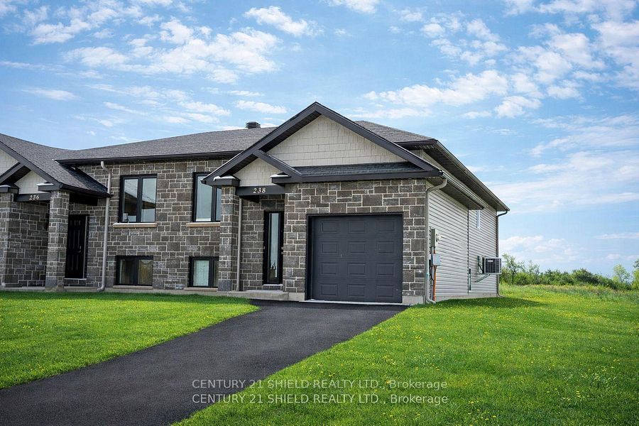 238 East Ridge Drive, Cornwall, ON K6H 7N2