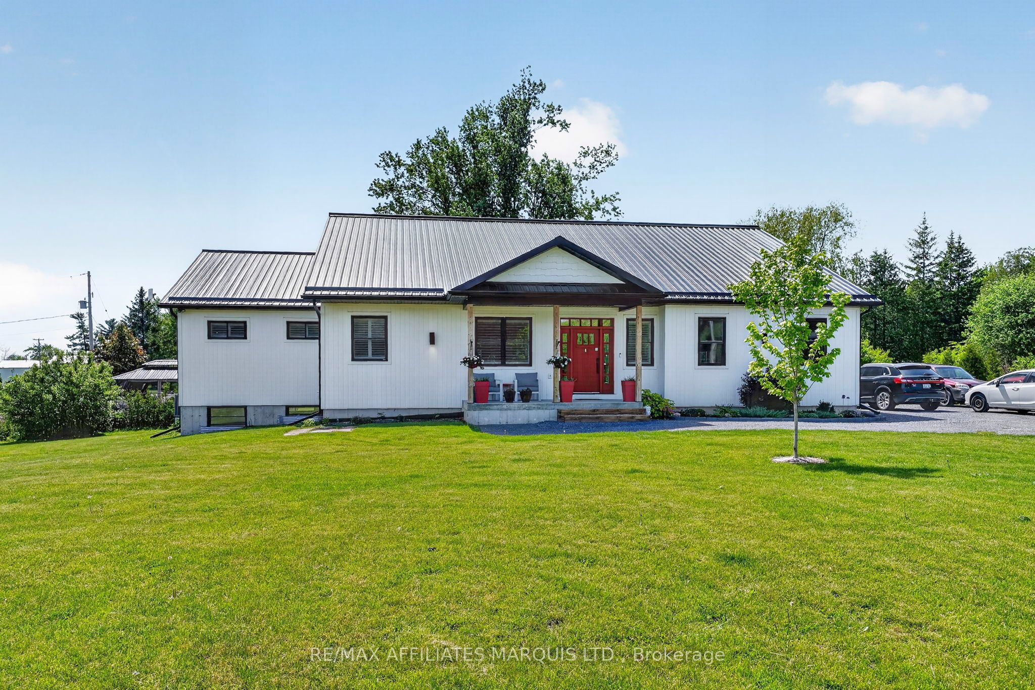 4996 Rosebush Drive, South Glengarry, ON K0C 1S0 photo 2