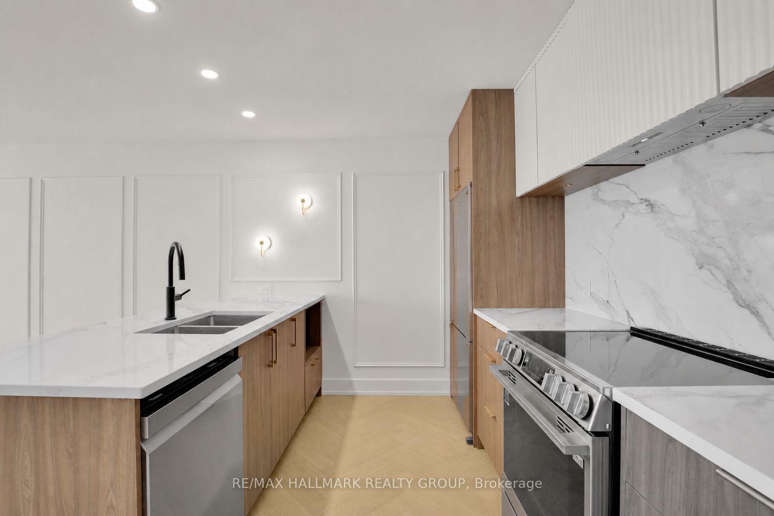 13 Ella Street 3, Glebe - Ottawa East and Area, ON K1S 2S3 photo 2