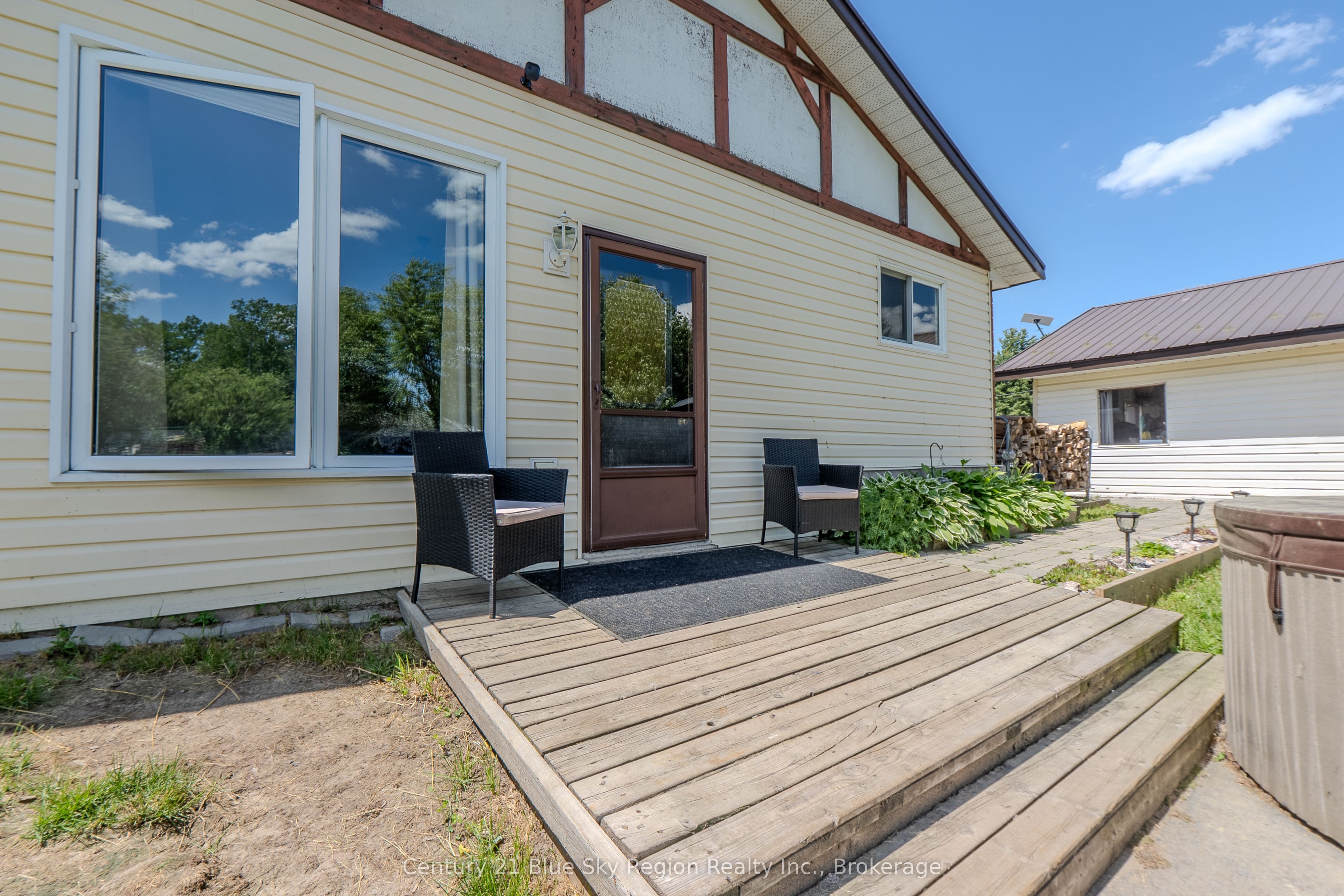 747 Derland Road, East Ferris, ON P0H 1K0 photo 4