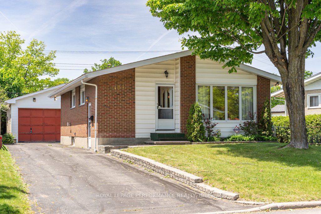 2184 Melfort Street, Elmvale Acres and Area, ON K1G 1H7