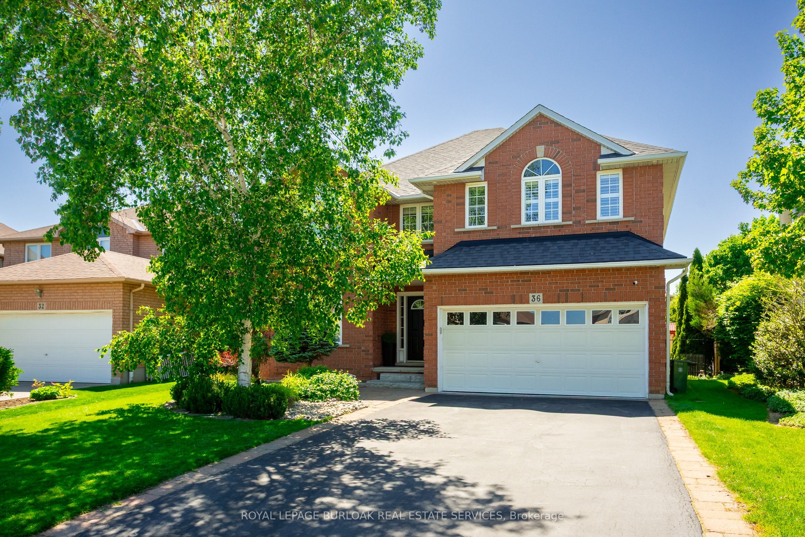 36 Wiltshire Place, Hamilton, ON L9K 1M5 photo 2