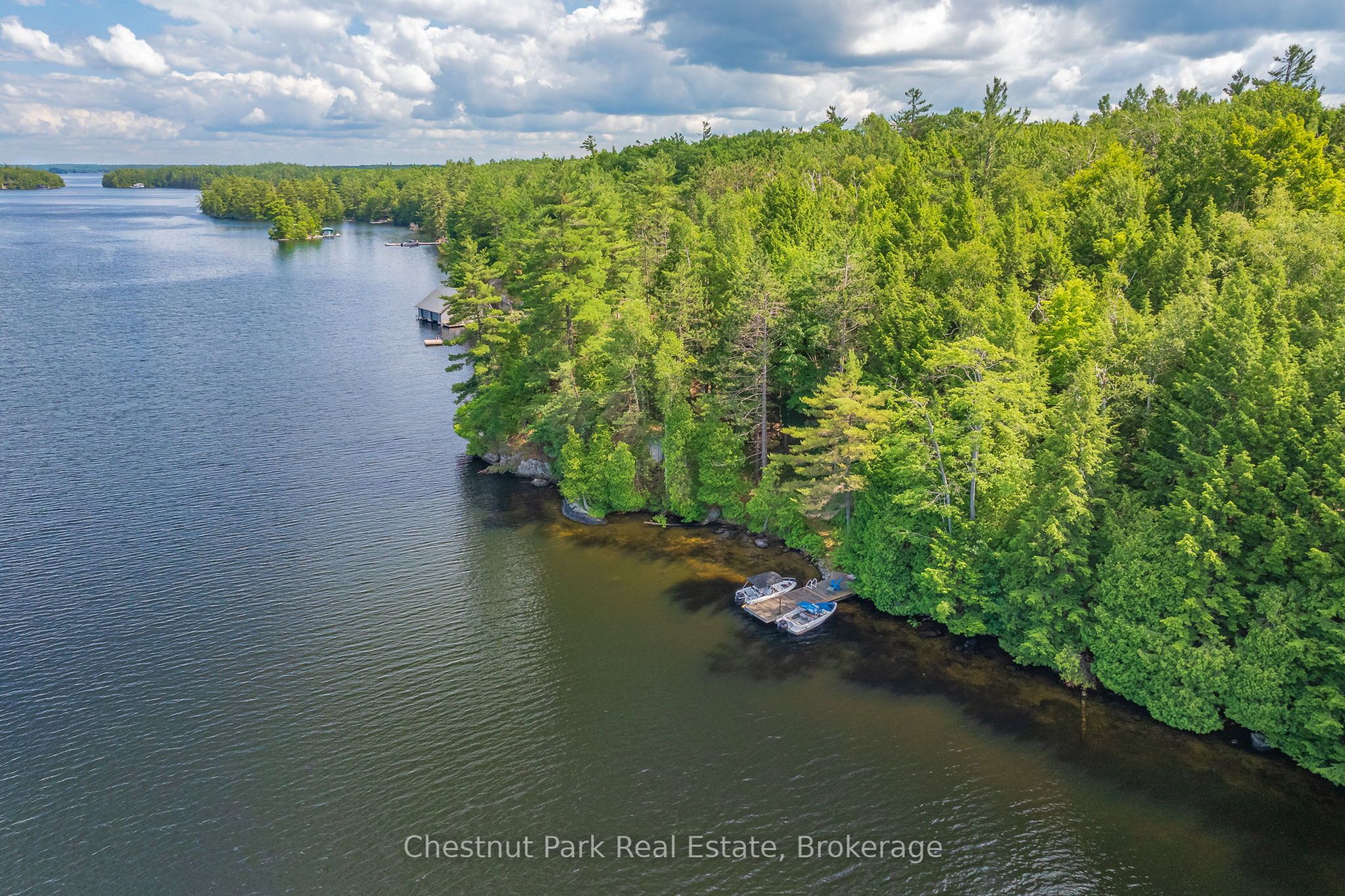 26 Taylor Island 26LM, Gravenhurst, ON P1P 1R2 photo 4