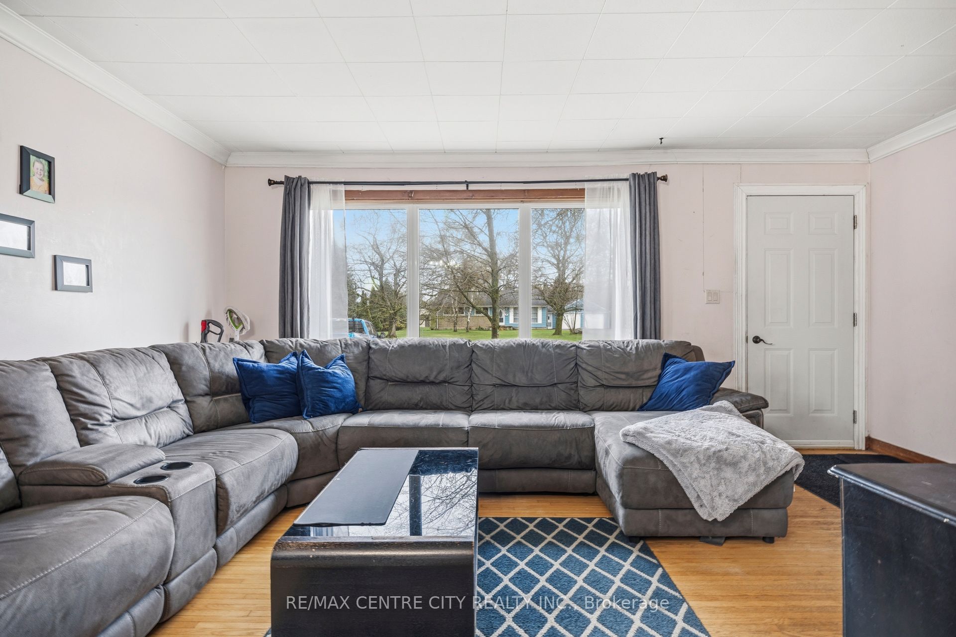 194 Centennial Avenue, Central Elgin, ON N5R 5B2 photo 4
