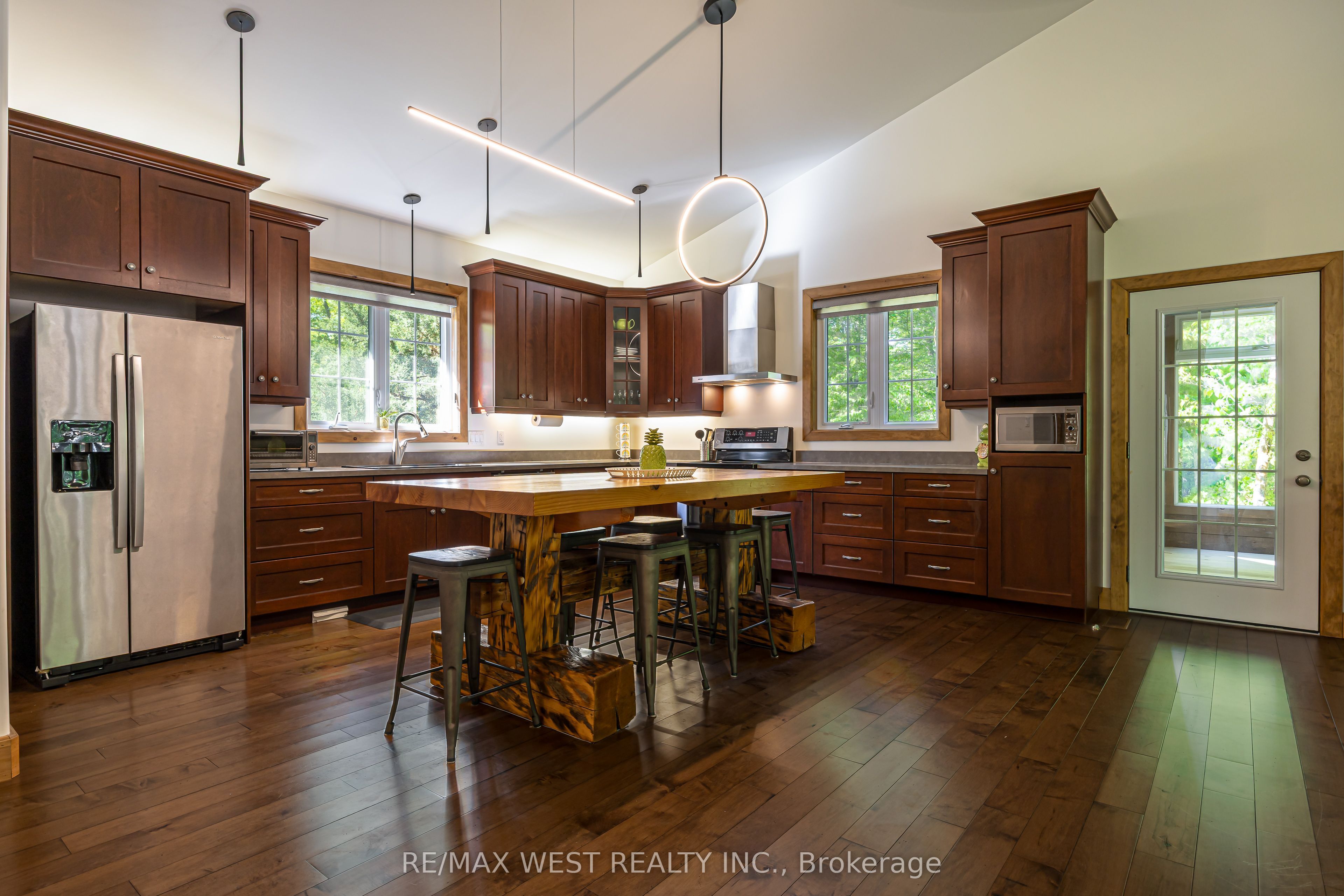 215 Flatrock Road, Tweed, ON K0K 2Y0 photo 3