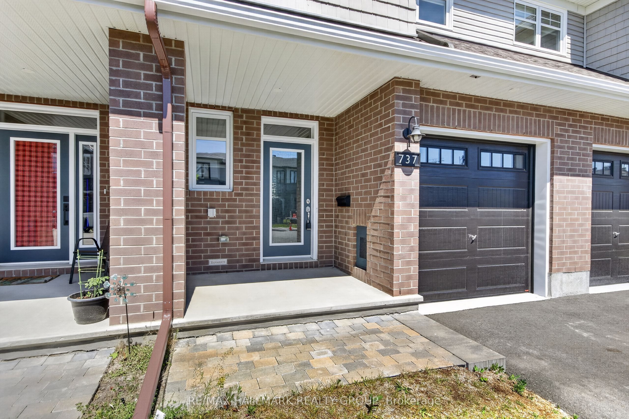 737 Maverick Crescent, Stittsville - Munster - Richmond, ON K2S 2X1 photo 3