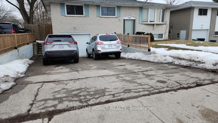 560 Glen Forrest Boulevard, Waterloo, ON N2L 4J2 photo 2