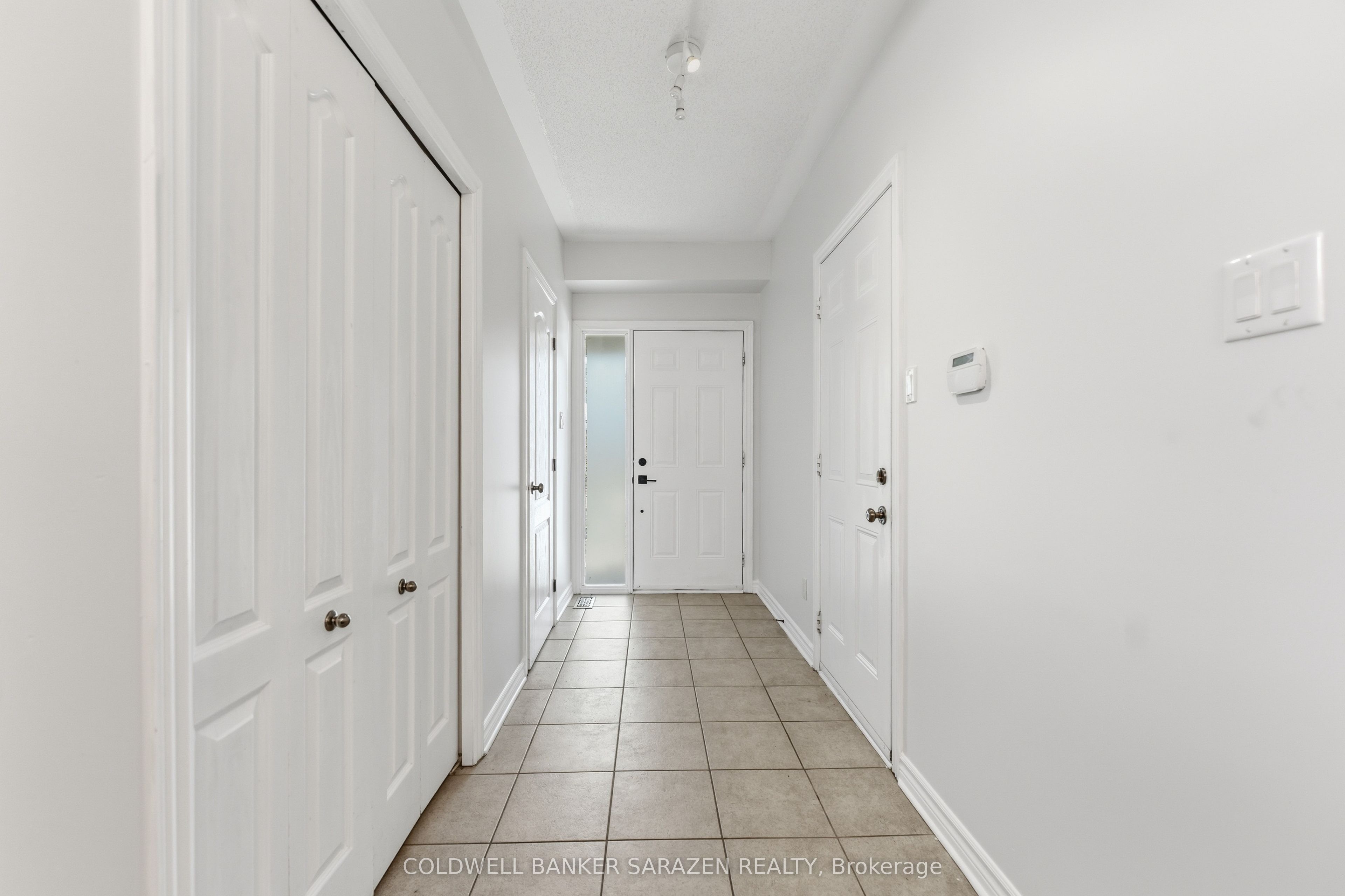 342 Riversedge Crescent, Blossom Park - Airport and Area, ON K1V 0Y6 photo 3