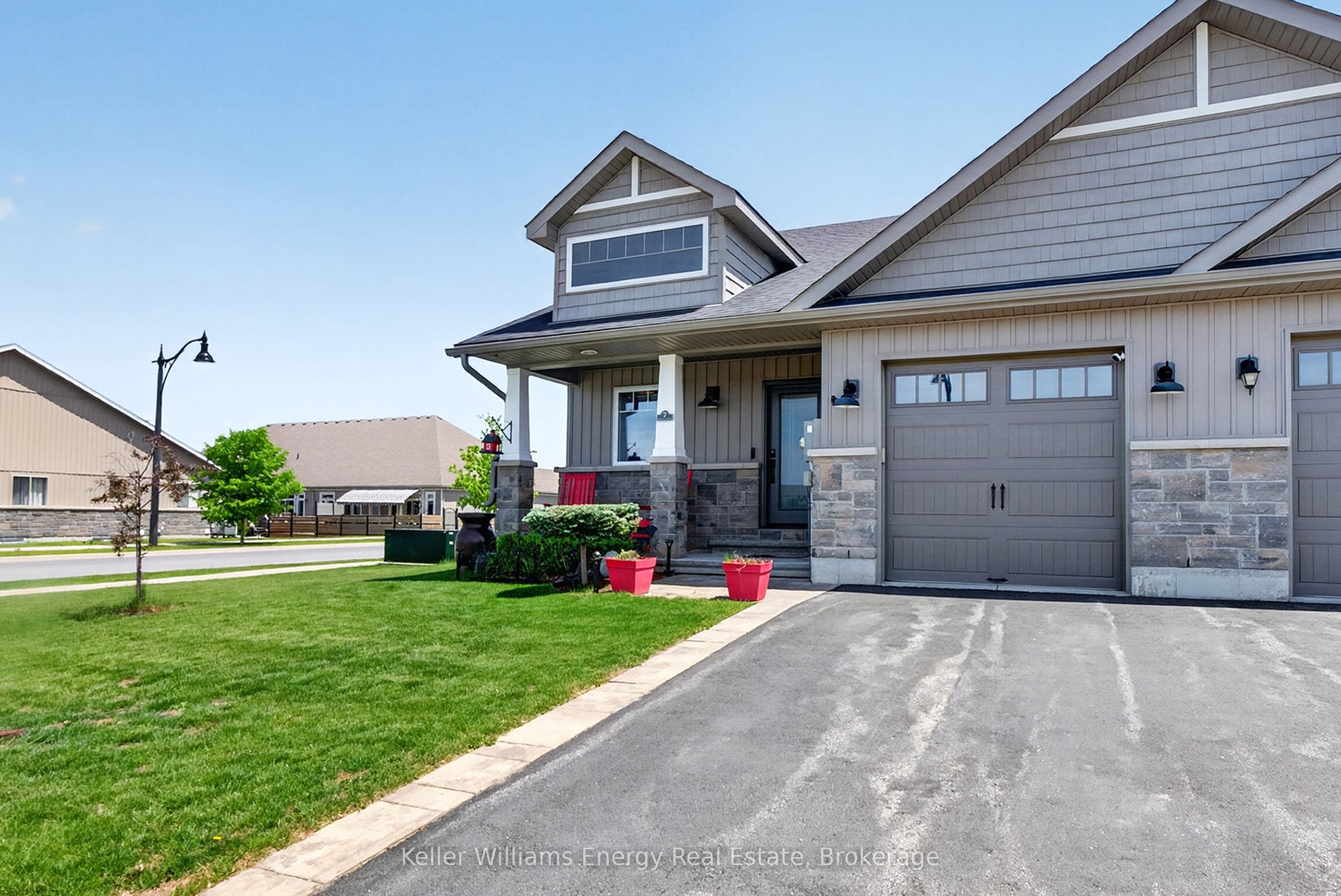 7 Farrington Crescent, Prince Edward County, ON K0K 2T0 photo 2