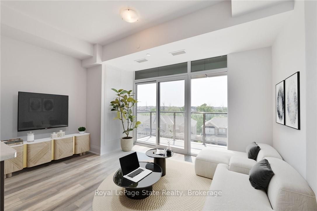 470 Dundas Street 422, Hamilton, ON L8B 2A6 photo 2