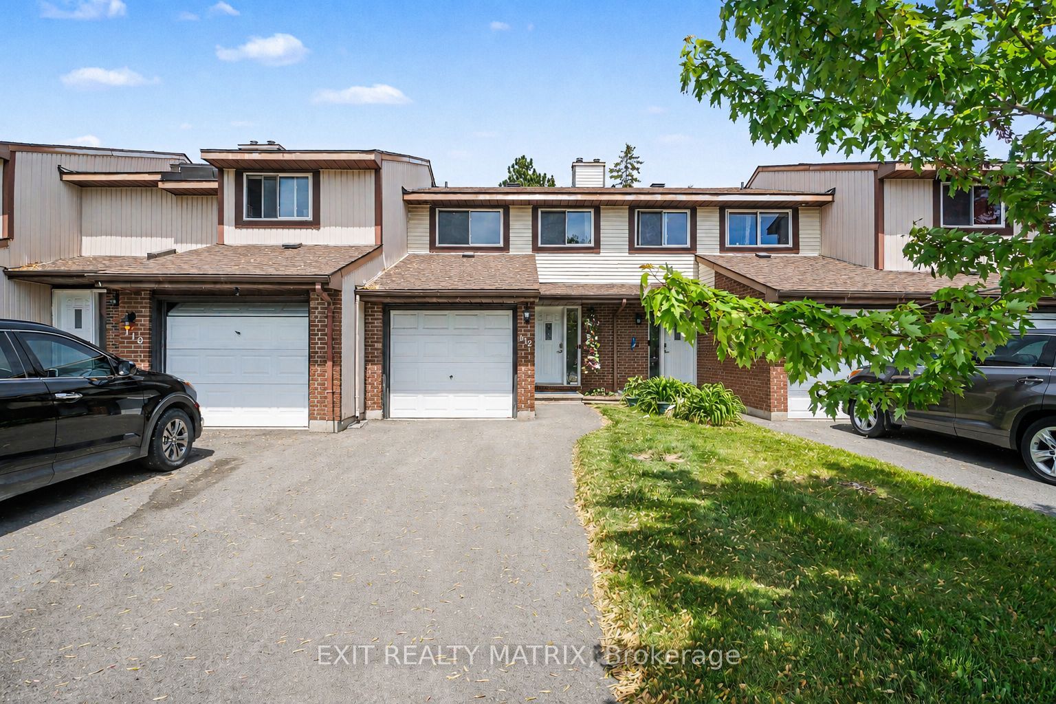 112 Castlefrank Road, Kanata, ON K2L 2Y8 photo 2