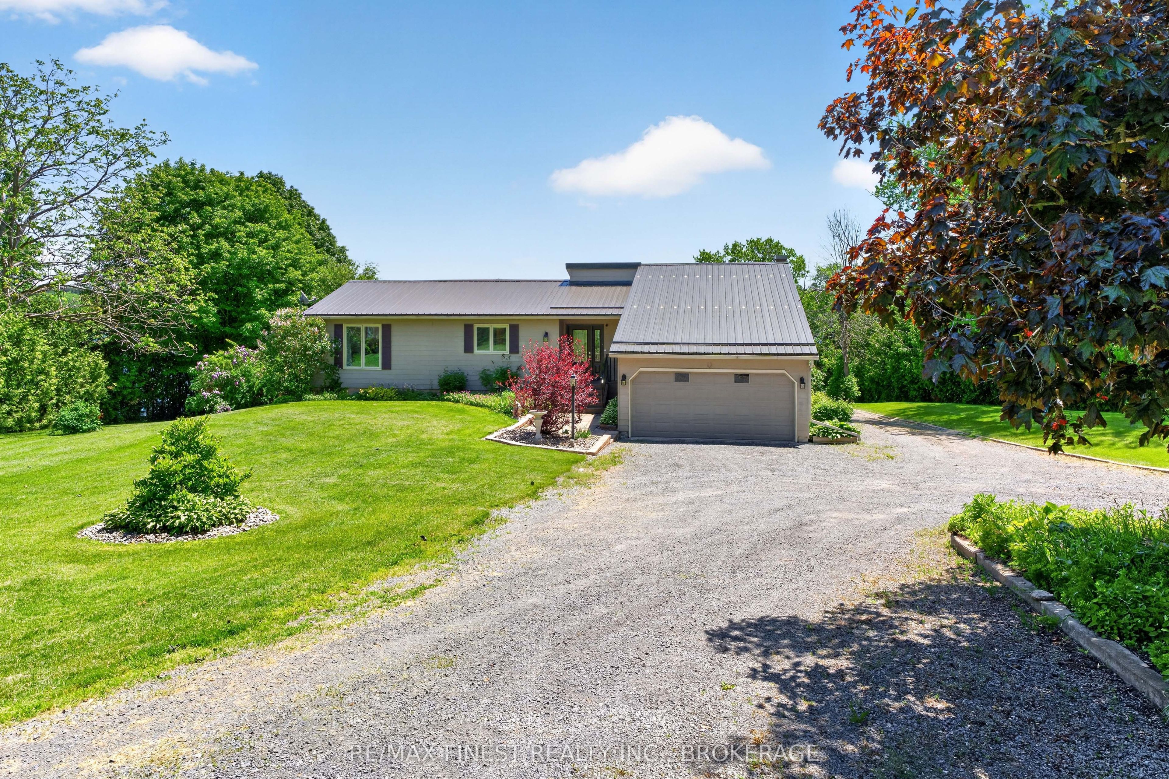 5103 County Road 9, Greater Napanee, ON K7R 3K8 photo 3