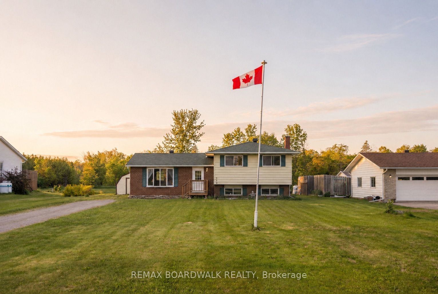 664 Kitley Line 3 Road, Elizabethtown-Kitley, ON K0G 1G0 photo 2