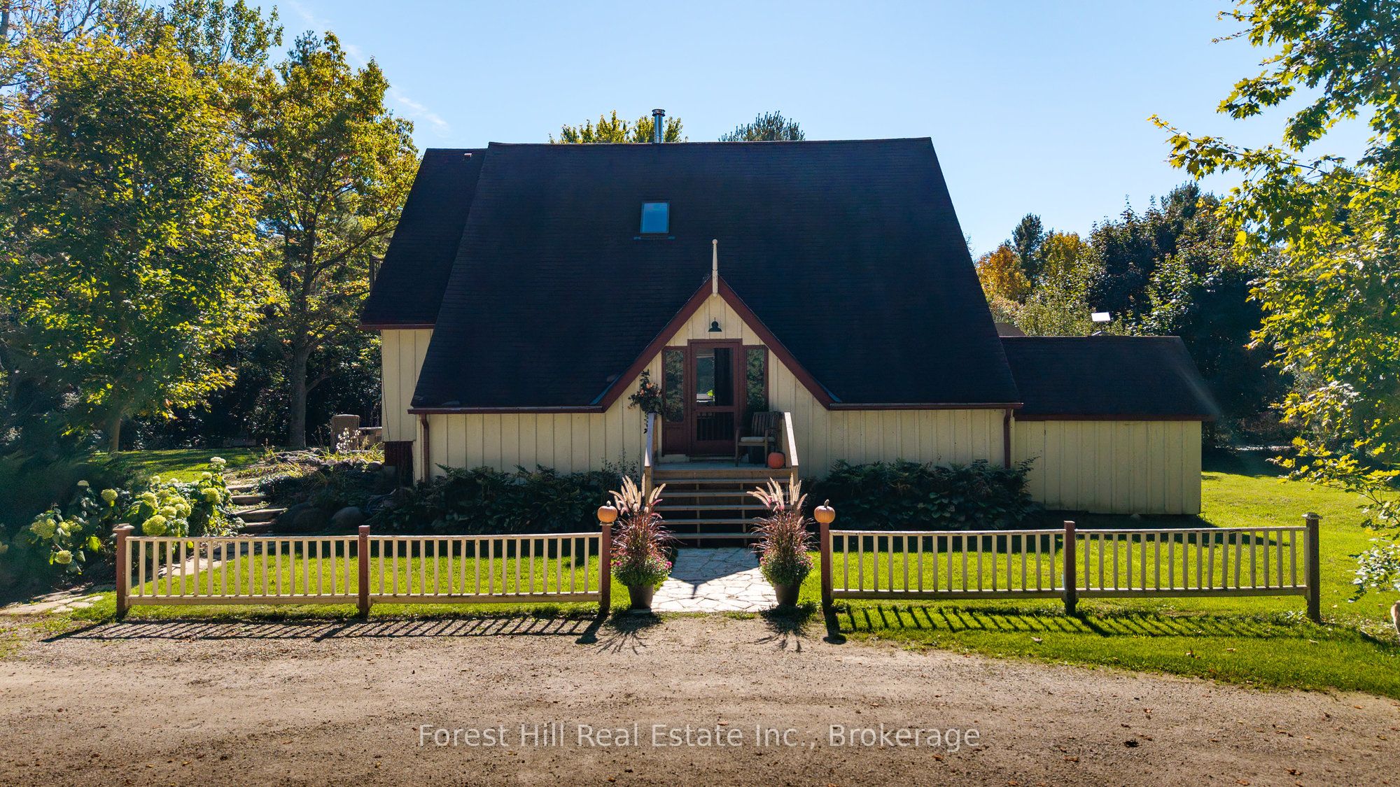 496629 Grey Road 2, Blue Mountains, ON N0H 1J0 photo 2