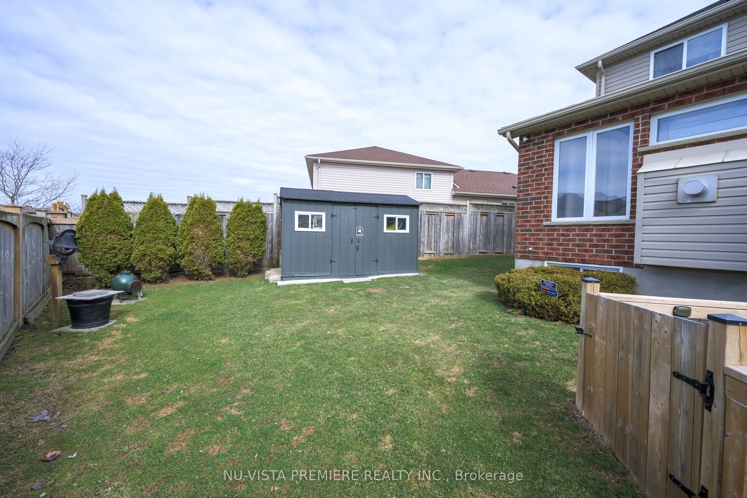 1582 Chelton Place, London South, ON N6M 1M2 photo 2