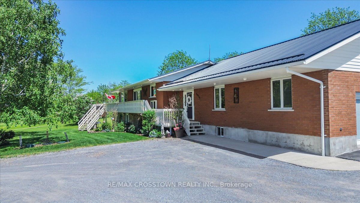 1074 Millhaven Road, Loyalist, ON K0H 2H0 photo 2