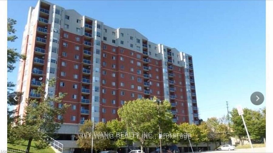 30 CHAPMAN Court 501, London North, ON N6G 4Y4