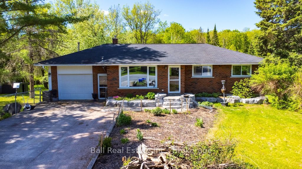 3993 County Rd 620, North Kawartha, ON K0L 1A0
