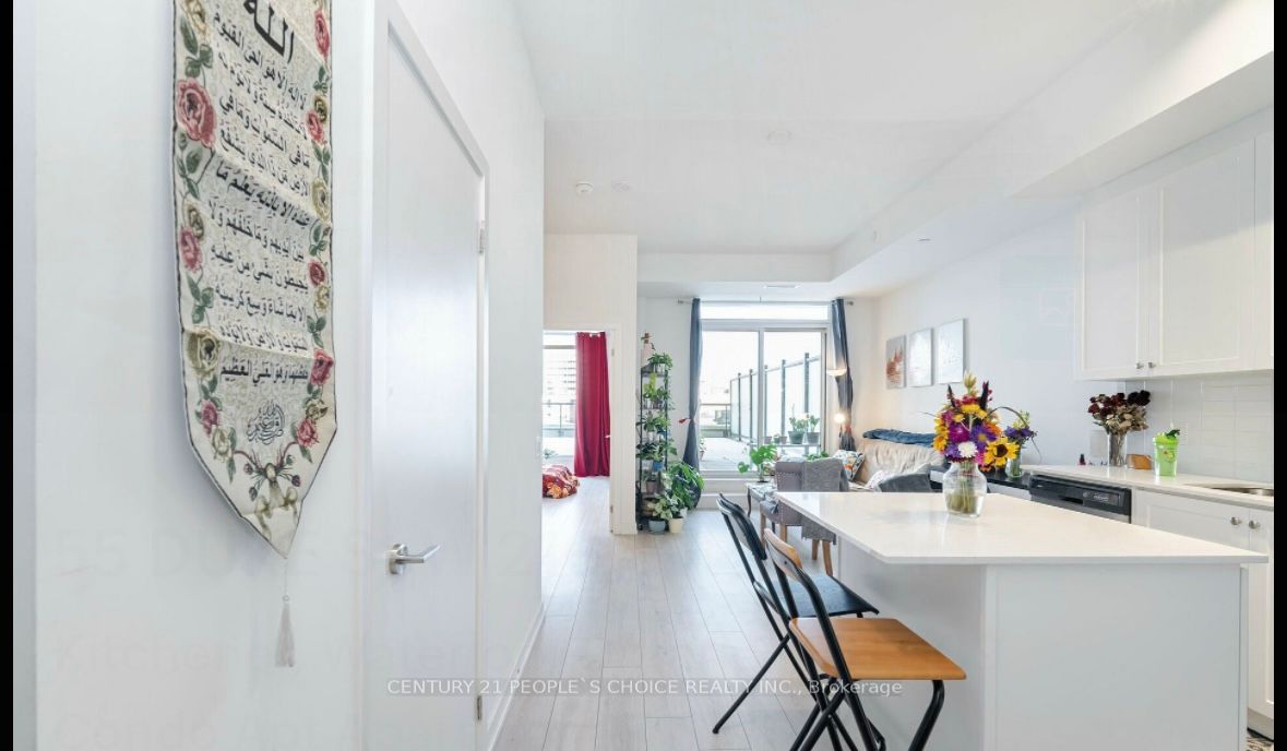 55 Duke Street W 216, Kitchener, ON N2H 0C9 photo 4