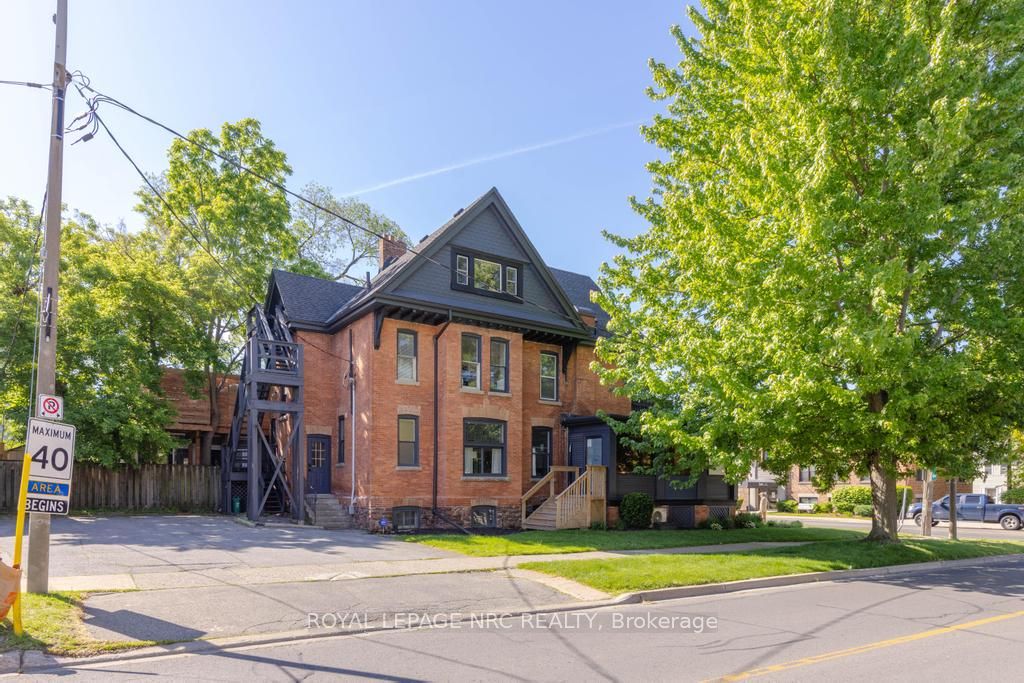 58 Ontario Street, St. Catharines, ON L2R 5J4 photo 2