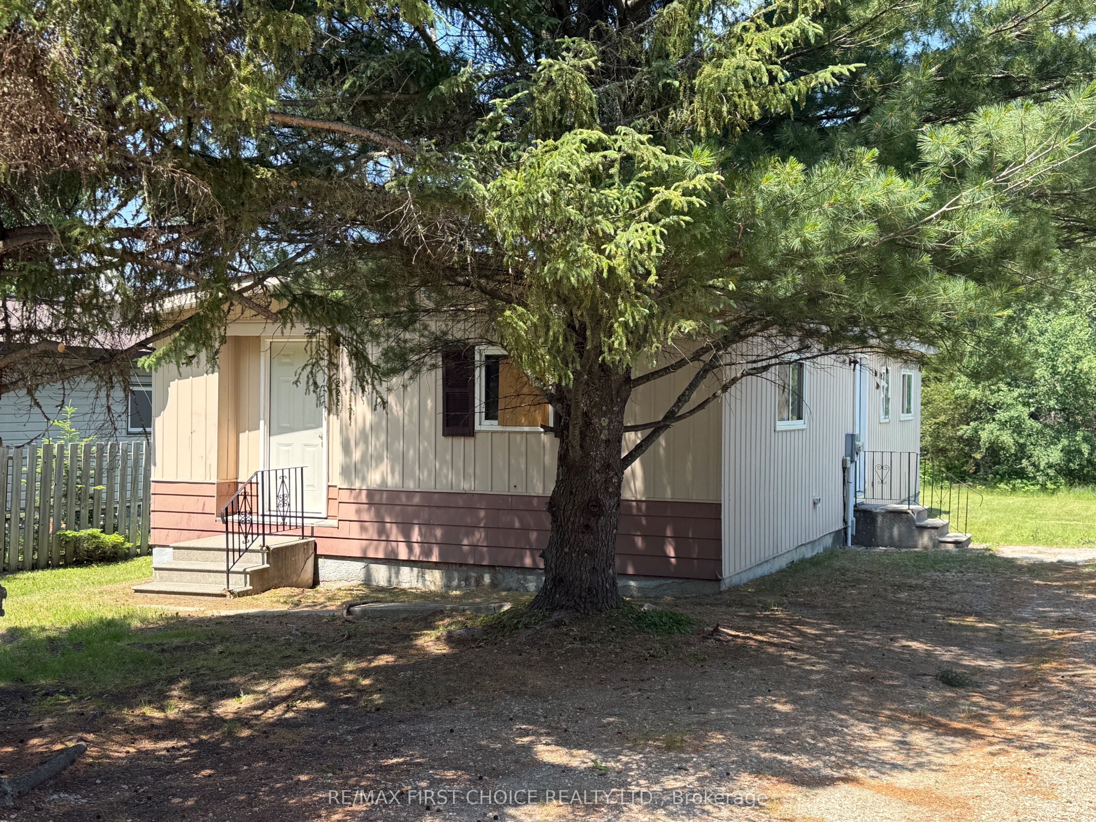 228 Davies Street, Ignace, ON P0T 1T0