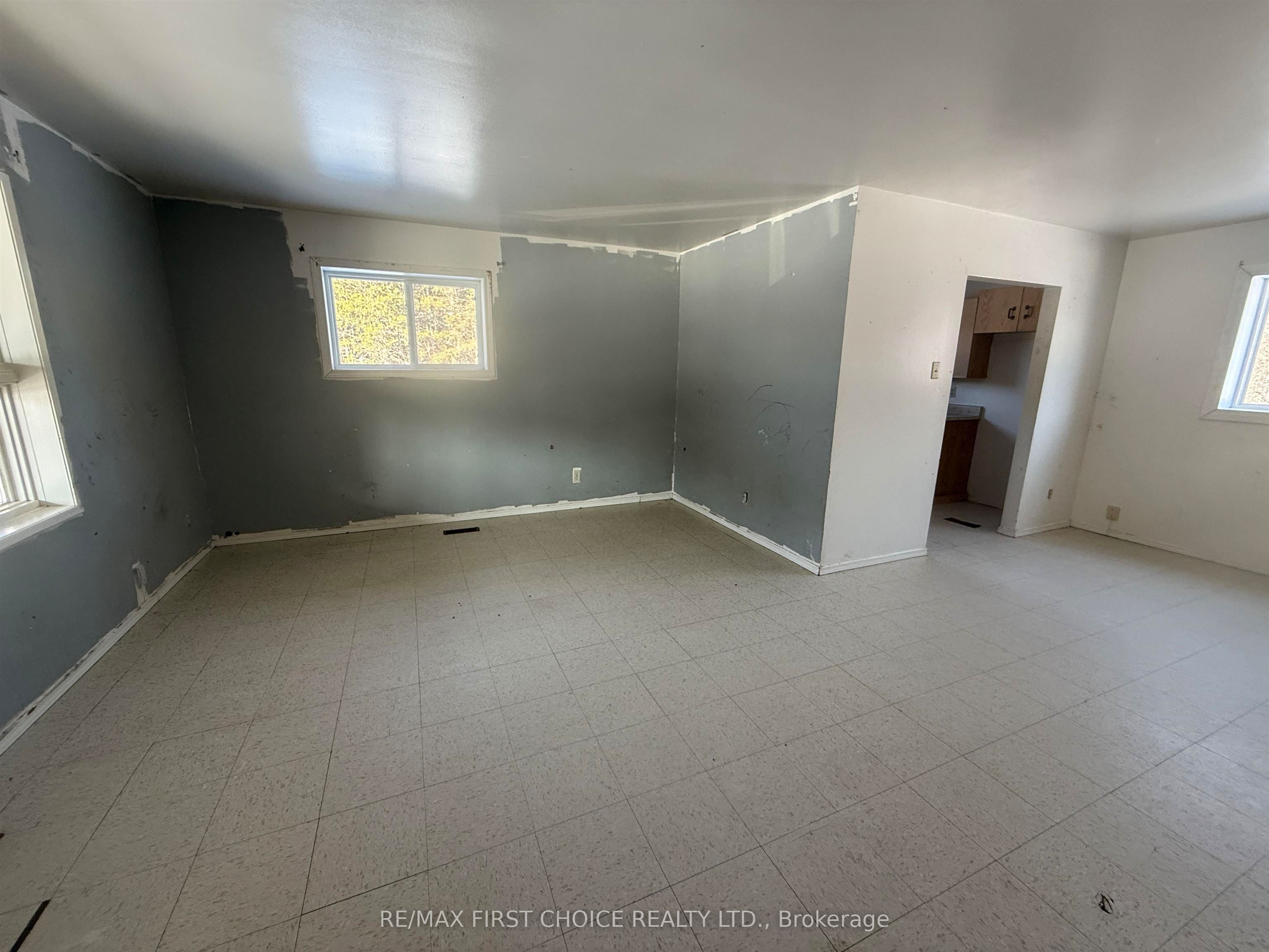 14 Superior Avenue, Ignace, ON P0T 1T0 photo 4