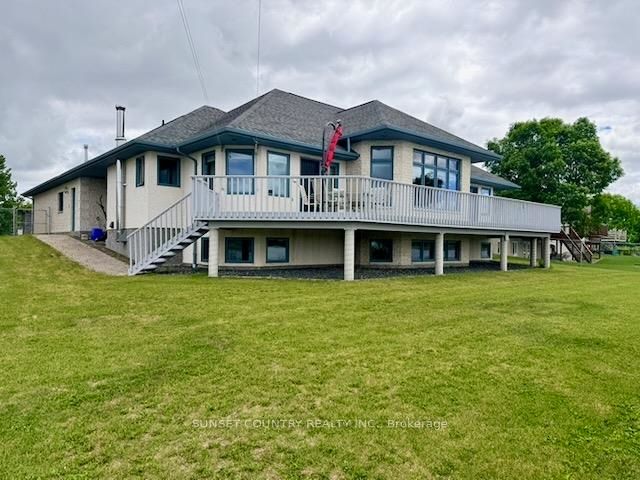 92 Edgewater Drive, Dryden, ON P8N 3K2 photo 4