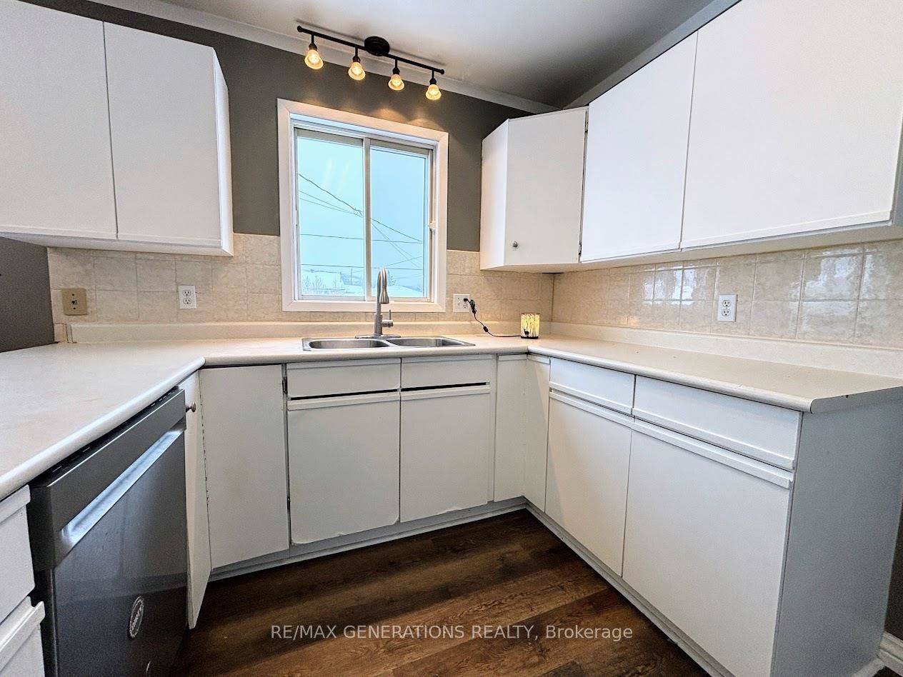 31 Brooks Street, Manitouwadge, ON P0T 2C0 photo 4