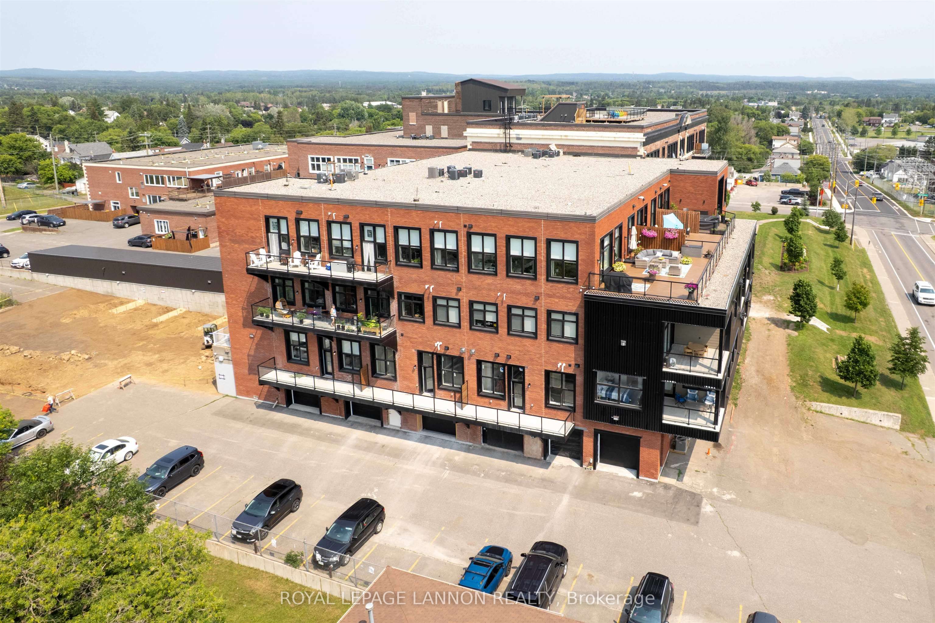 96 HIGH Street N 3209, Thunder Bay, ON P7B 4G7 photo 4