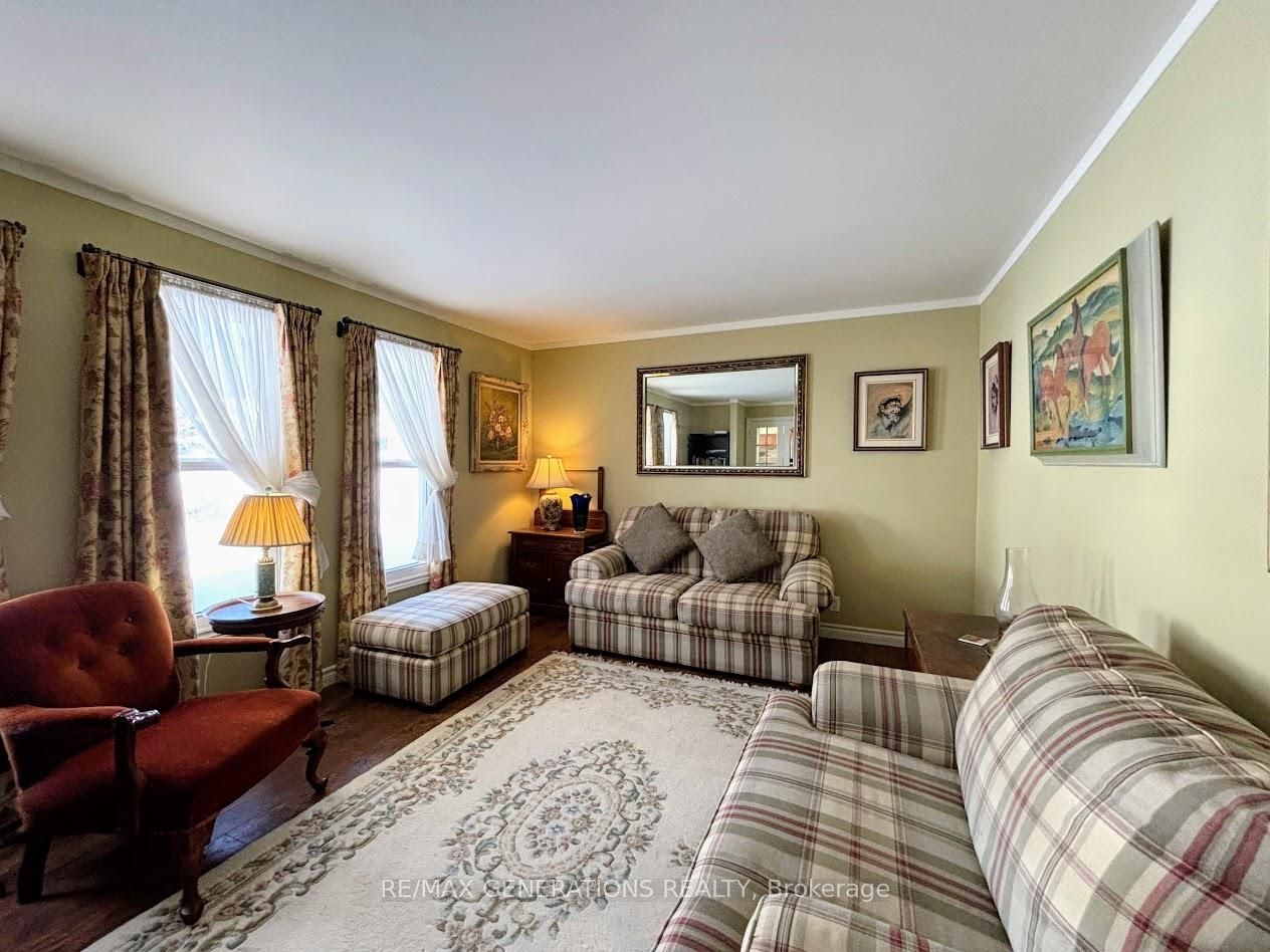 48 Redwing Avenue, Manitouwadge, ON P0T 2C0 photo 3