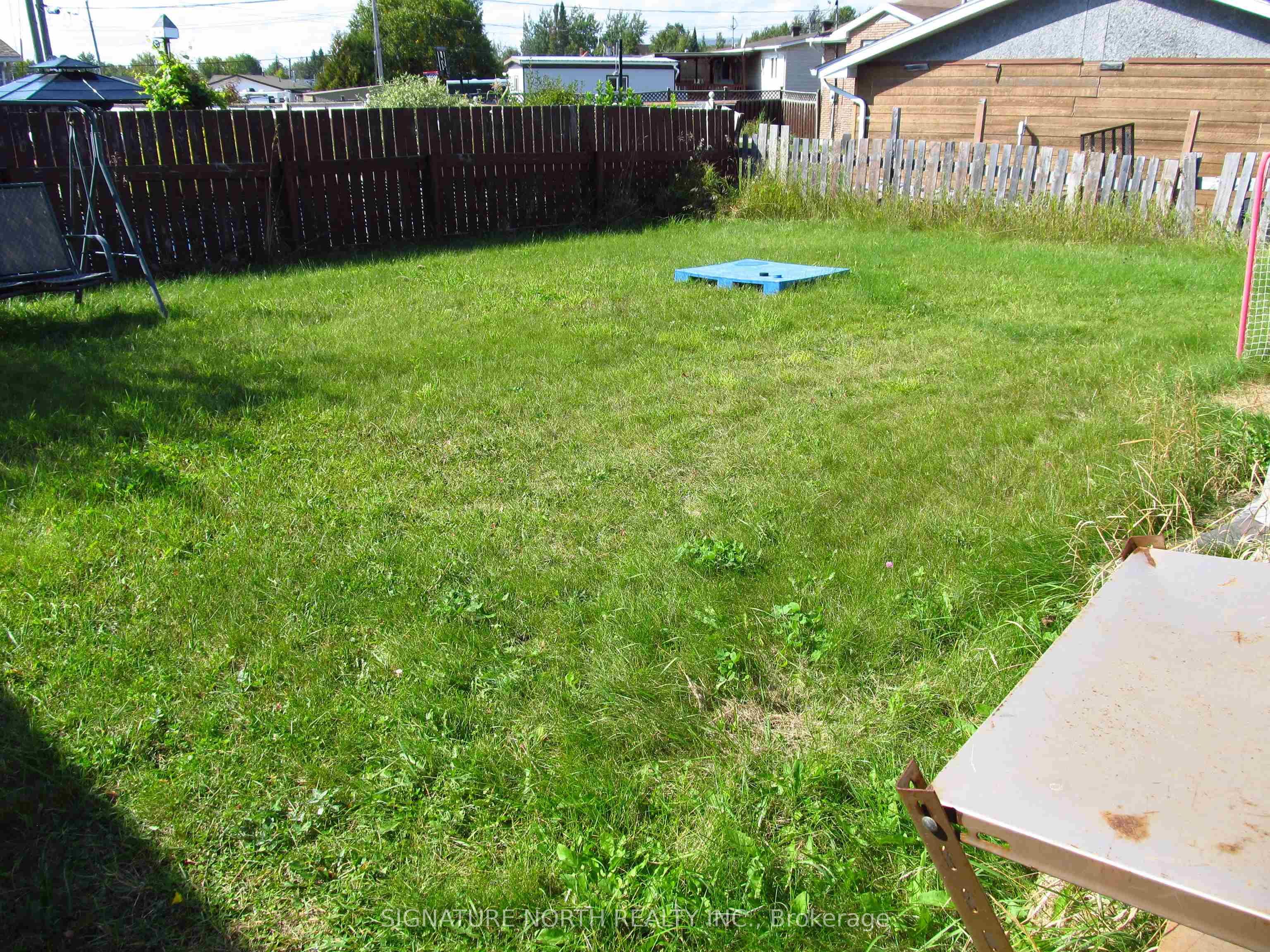 110 Woodcrest, Greenstone, ON P0T 2A0 photo 3